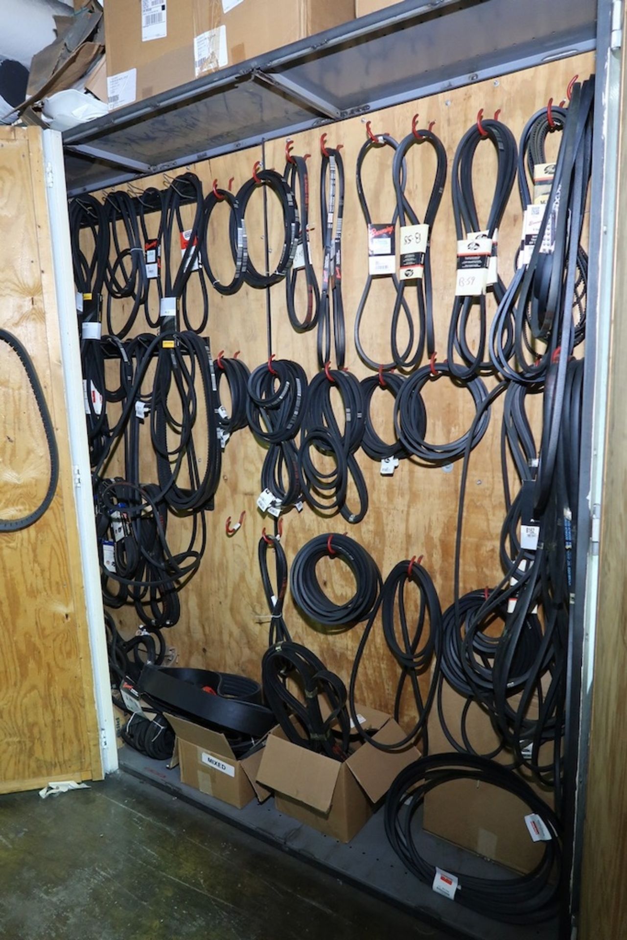 Remaining Contents of Compressor Room, to Include Desks, Cabinets, Etc. - Image 17 of 21
