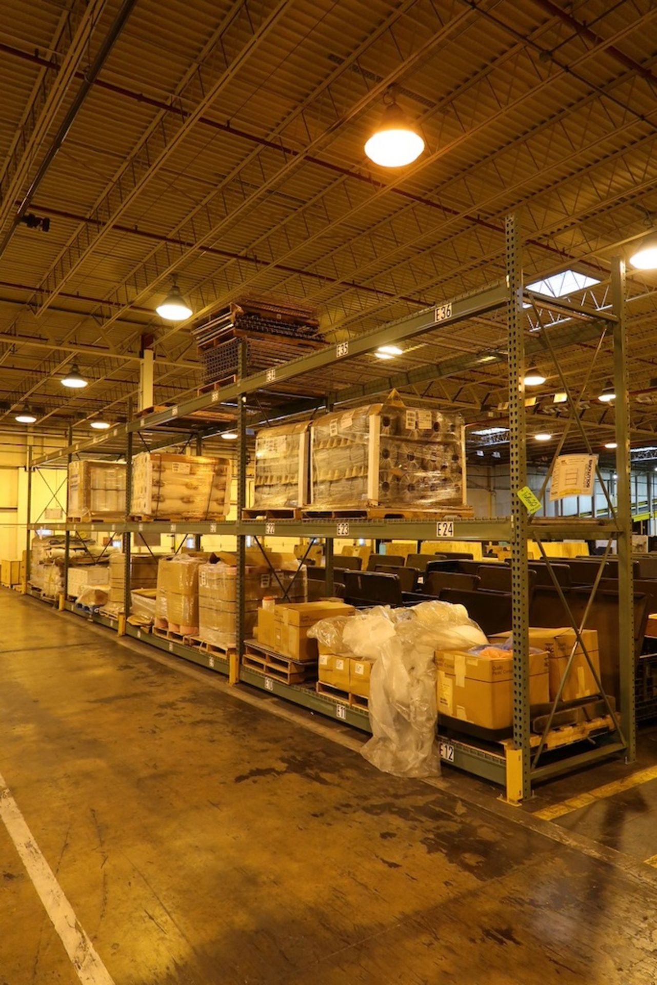 4-Sections of Pallet Racking (NO Contents)
