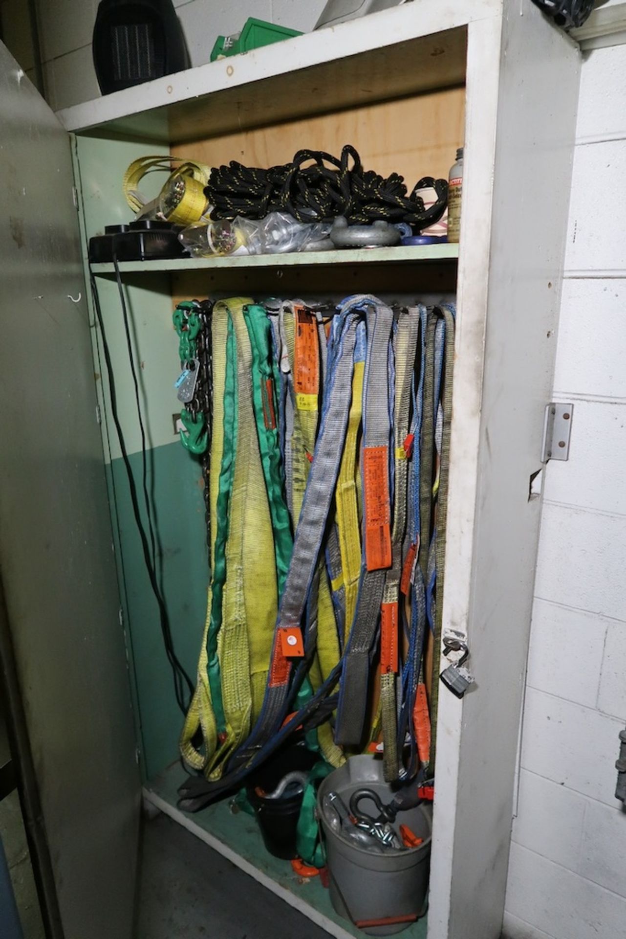 Remaining Contents of Compressor Room, to Include Desks, Cabinets, Etc. - Image 7 of 21