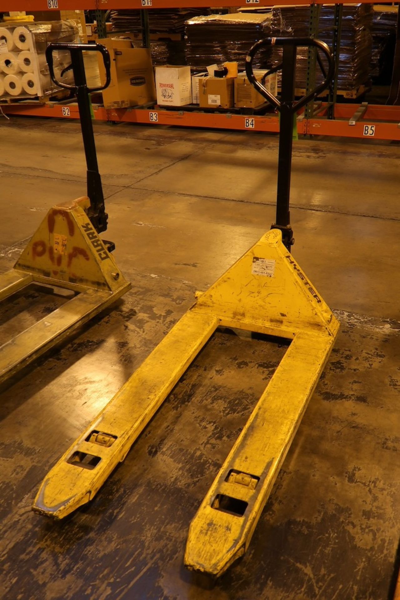 Hyster 5,500-Lb. Pallet Jack - Image 2 of 2