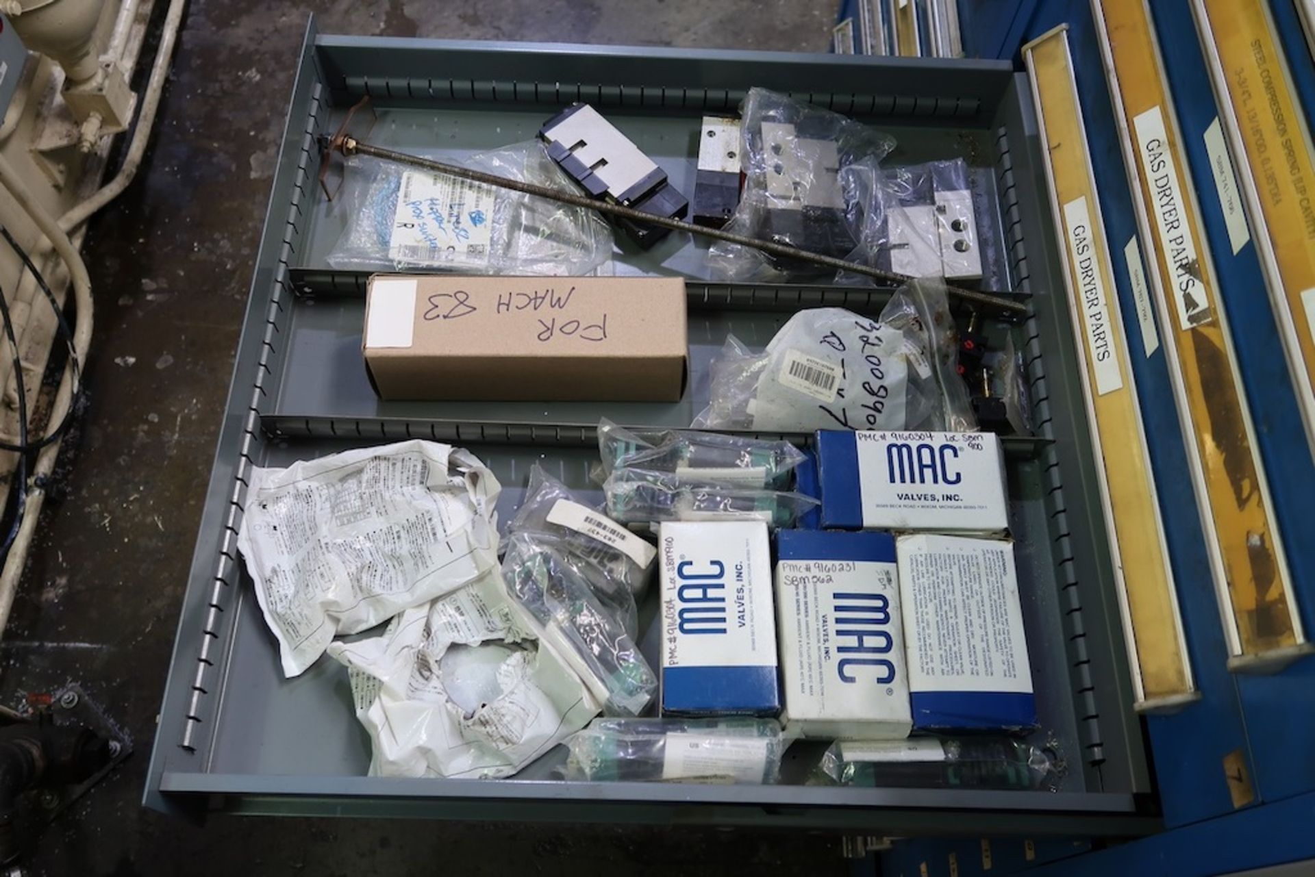 Vidmar 12-Drawer Heavy Duty Storage Cabinet with Misc. Machine Parts, Etc. - Image 6 of 12