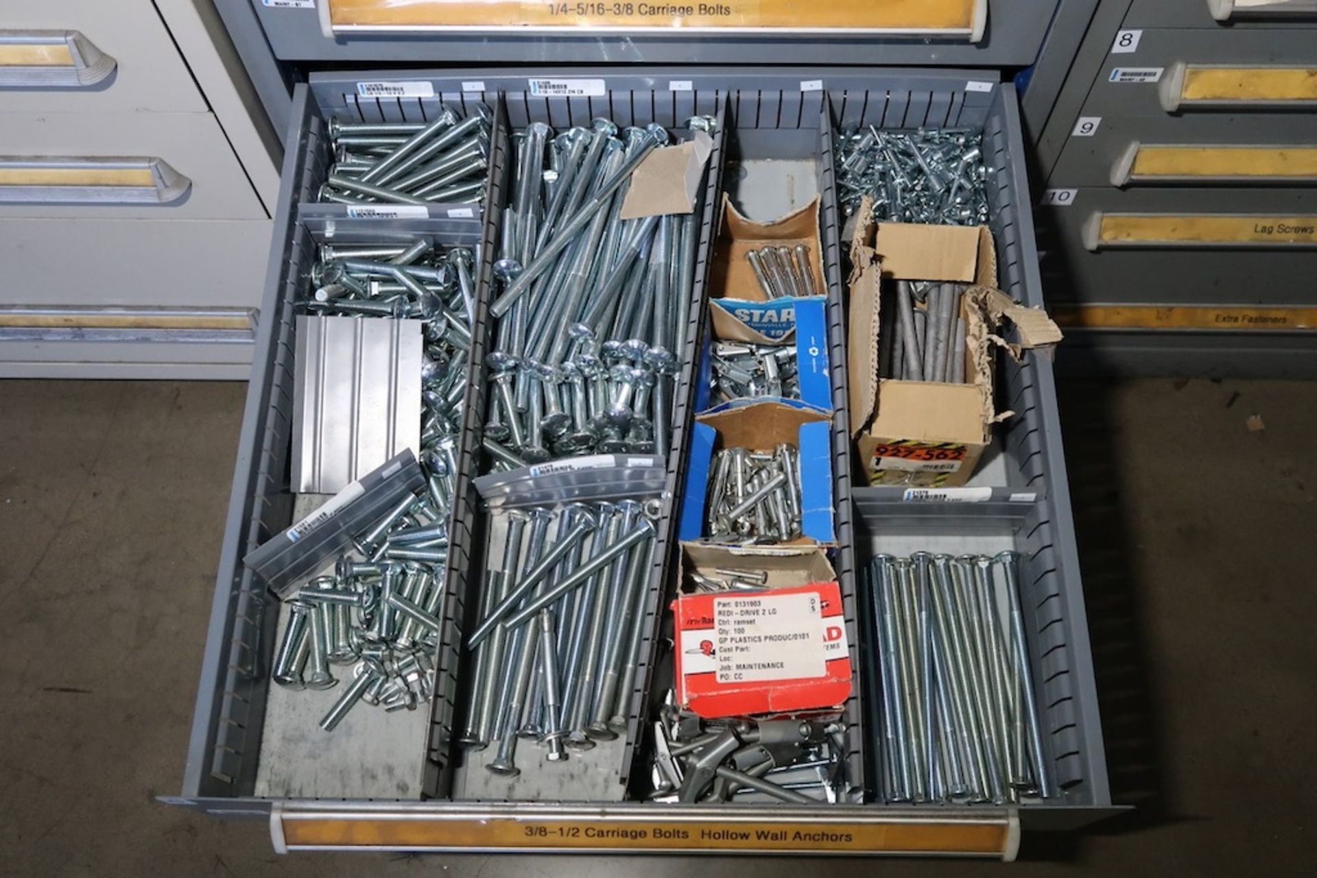 Vidmar 10-Drawer Heavy Duty Storage Cabinet - Image 9 of 11