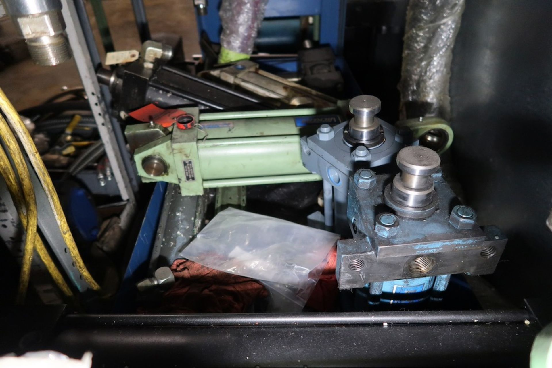 Assorted Hydraulic Cylinders, Pumps and Motors - Image 7 of 7