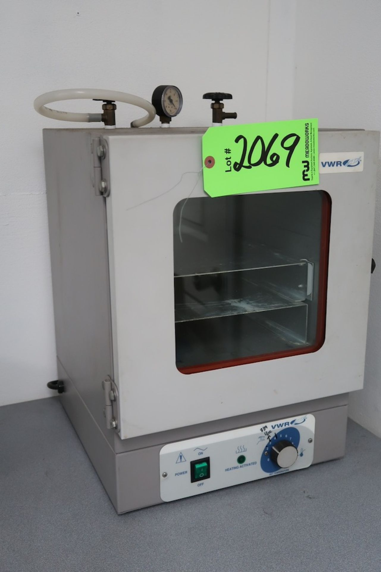 VWR 1400E Electric Vacuum Lab Oven