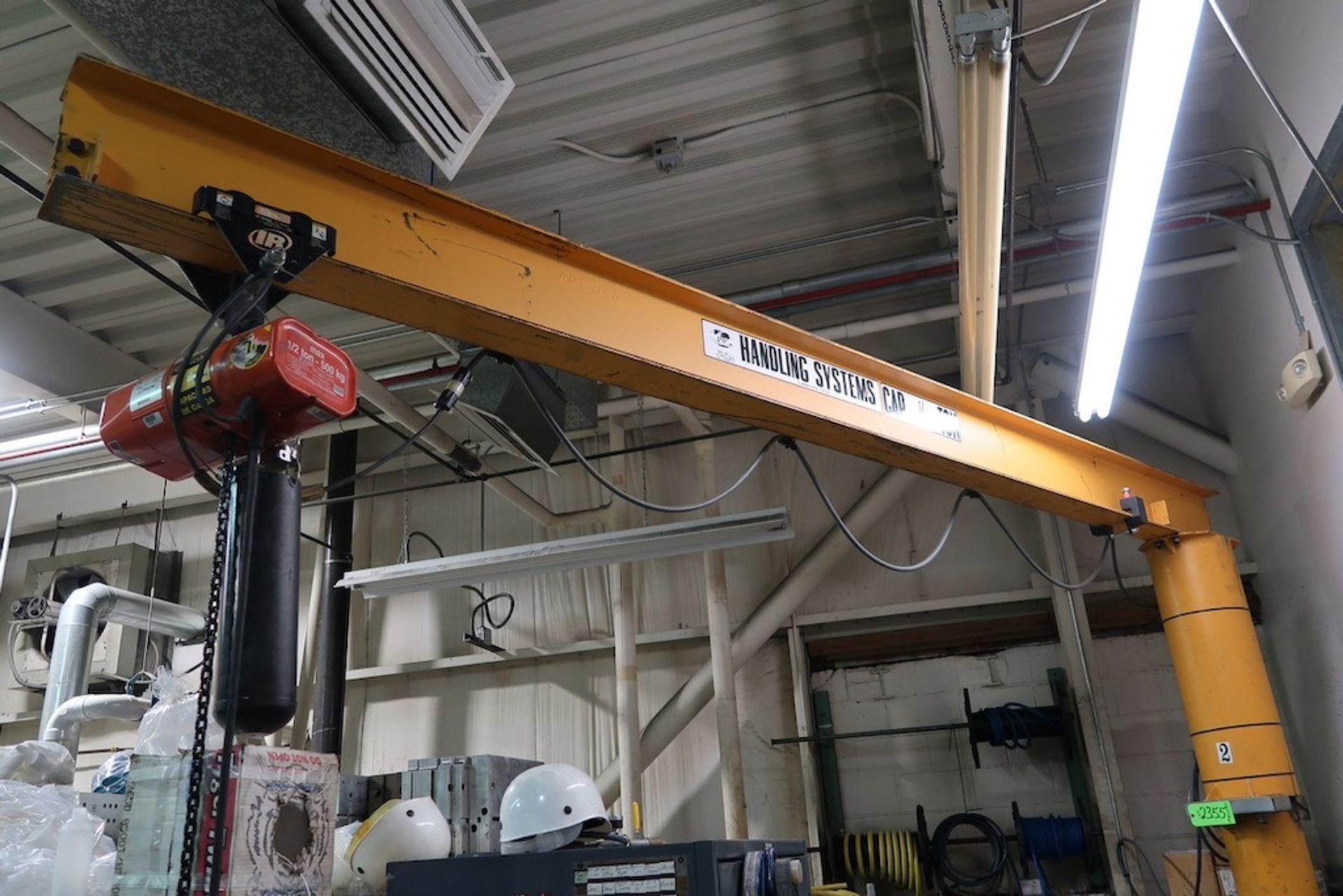 Handling Systems 1/2-Ton Free Standing Jib Crane - Image 3 of 5