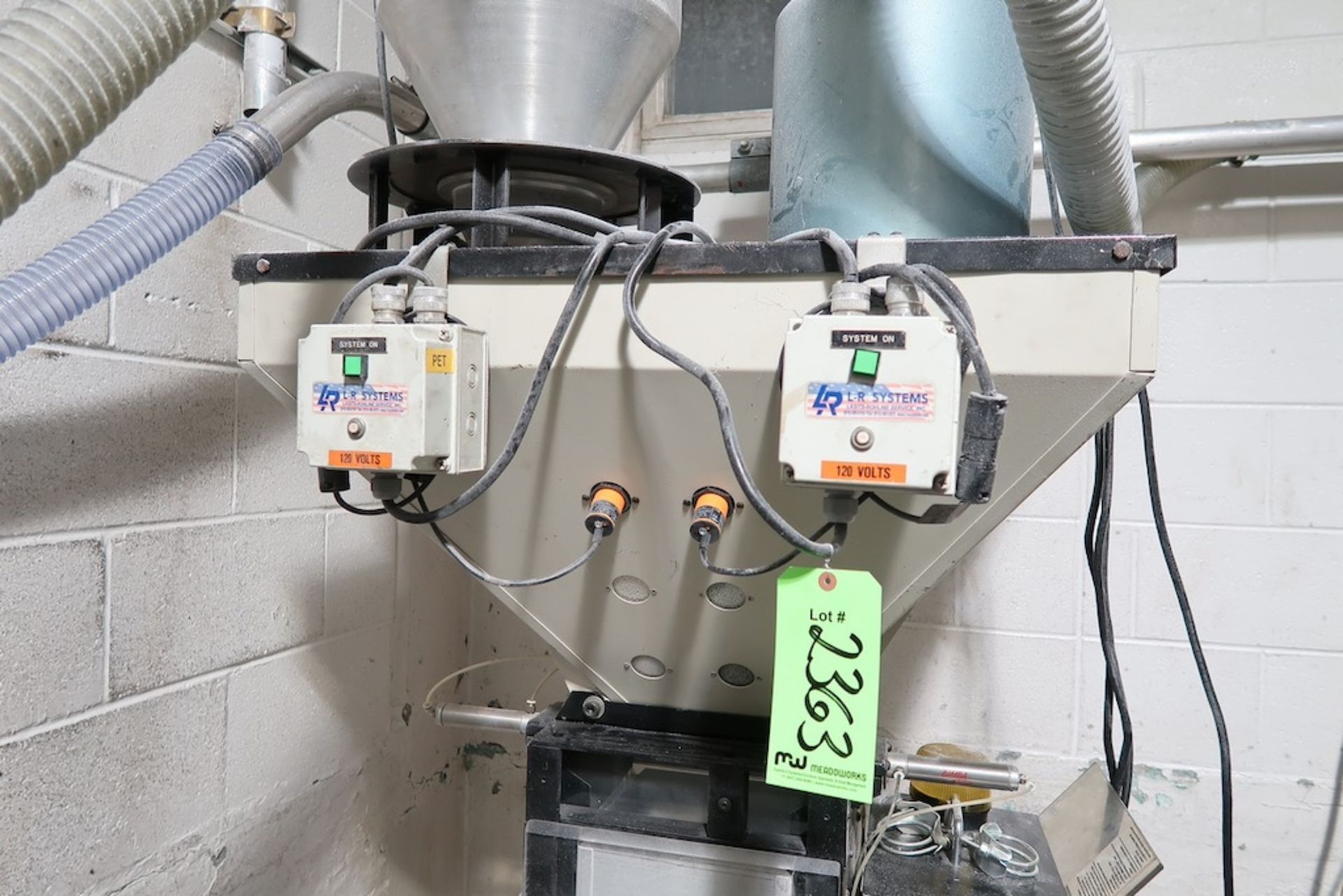 Maguire Products Inc WSB-221 Weigh Scale Blending System with Loaders - Image 3 of 6