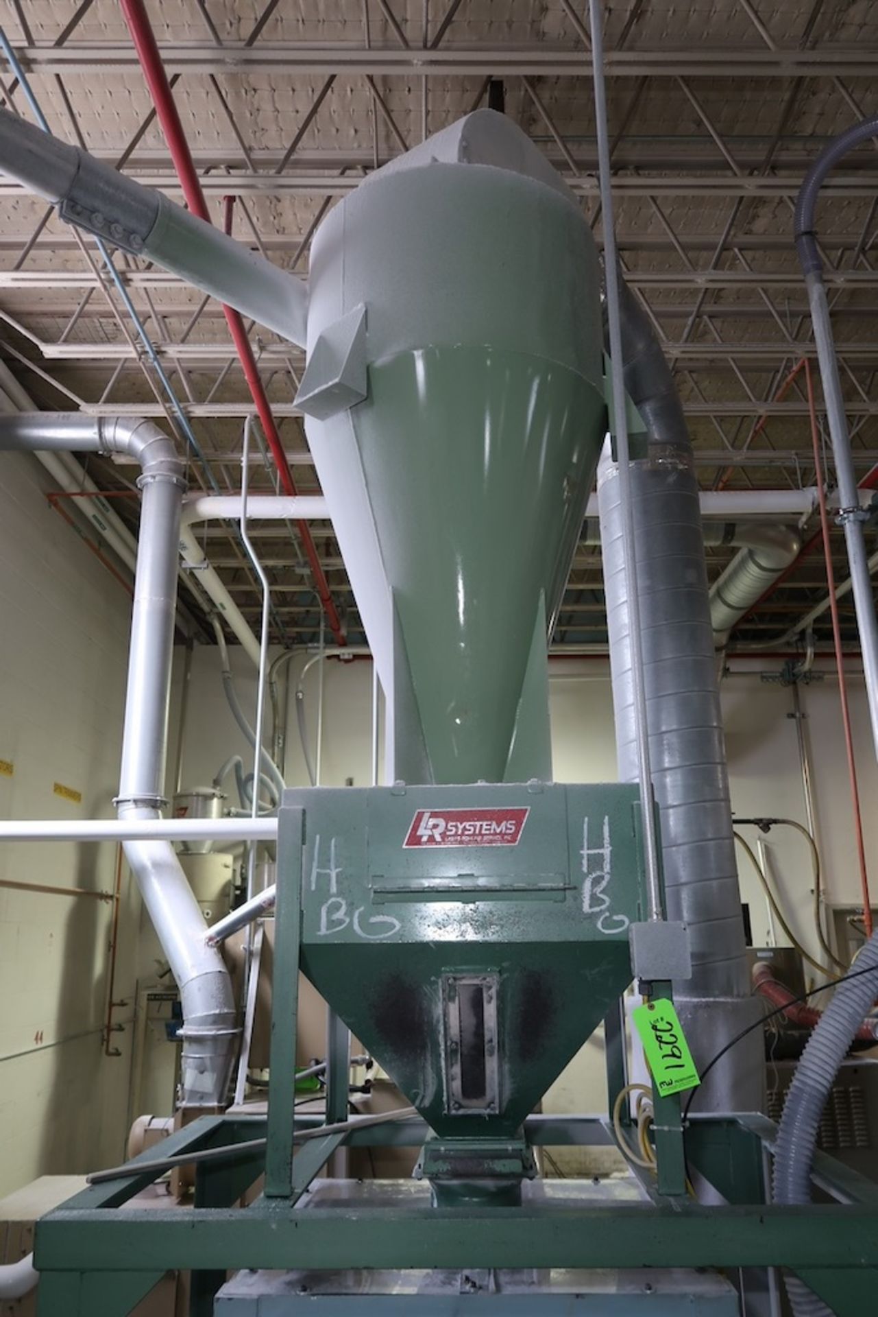 Granulator Scrap Reclaim System with 3-HP Blower, Cyclone Separator & Hoppers - Image 2 of 4