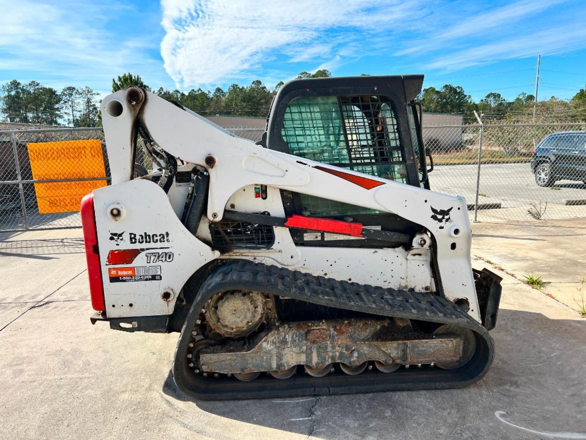 2019 Bobcat T740 Compact Track Loader with Selectable Joysticks - R/C Ready - Image 18 of 23