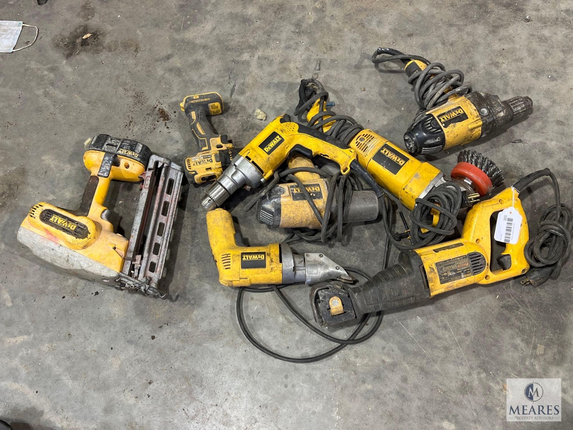 Large DeWalt Corded and Cordless Tool Lot