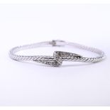 14 carat white gold (rhodium-plated) foxtail link bracelet with a box clasp