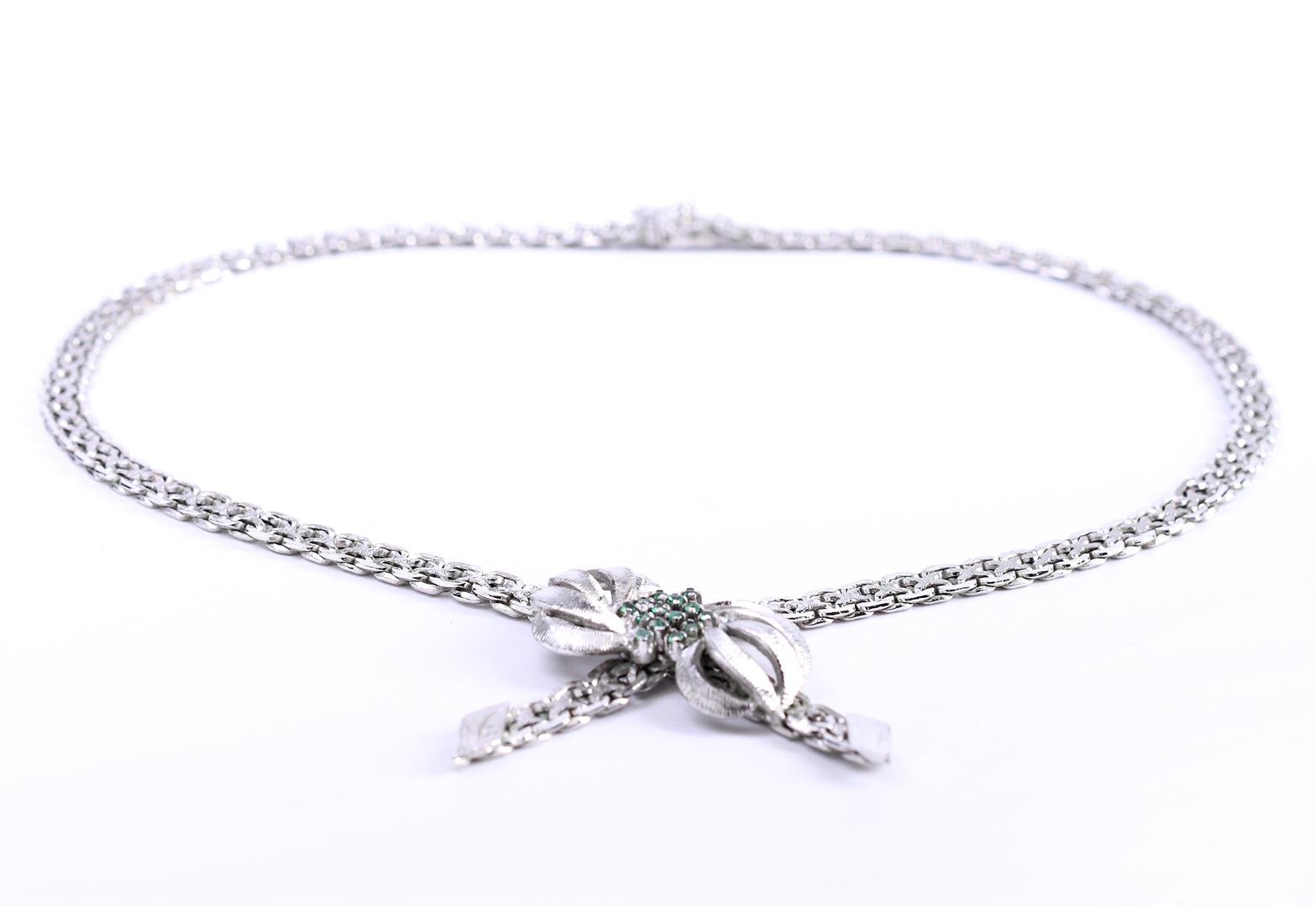 14 carat white gold ladies' necklace with a sliding clasp and extra safety eight - Image 3 of 7