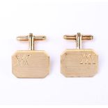14kt yellow gold cufflinks. (The bottom is made of gold-plated steel for strength.)