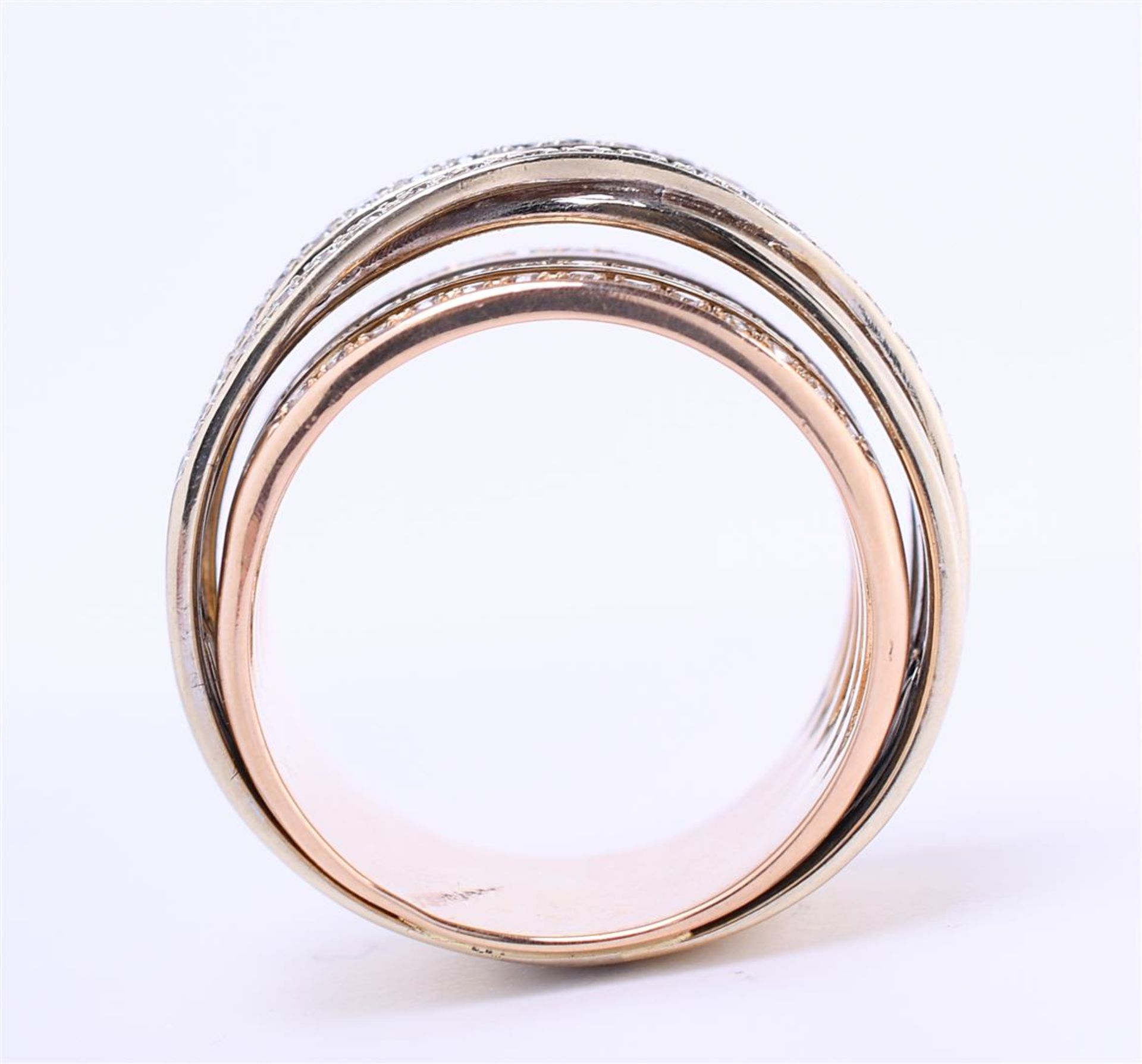 18 kt tricolor gold band ring set with diamonds. Set with 77 brilliant cut diamonds - Bild 3 aus 7