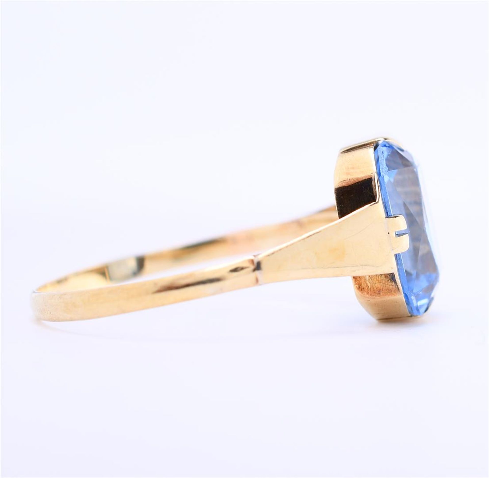 14 kt yellow gold solitaire ring set with emerald cut imitation aquamarine - Bild 5 aus 5