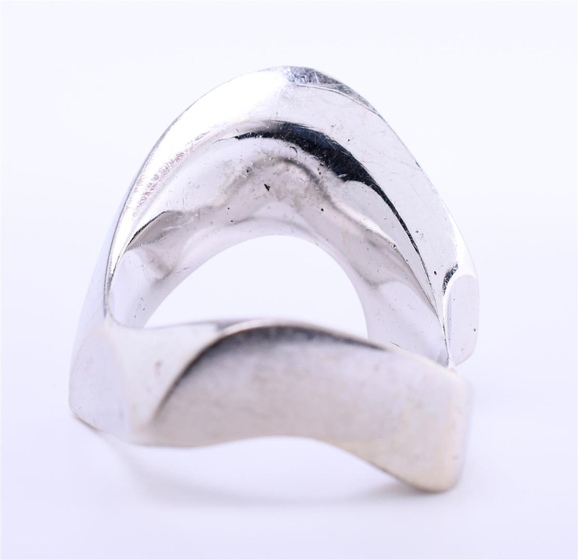 Solid design ring in 18kt white gold. Ring size 61 / 19.5 mm. Without hallmarks - Bild 3 aus 4