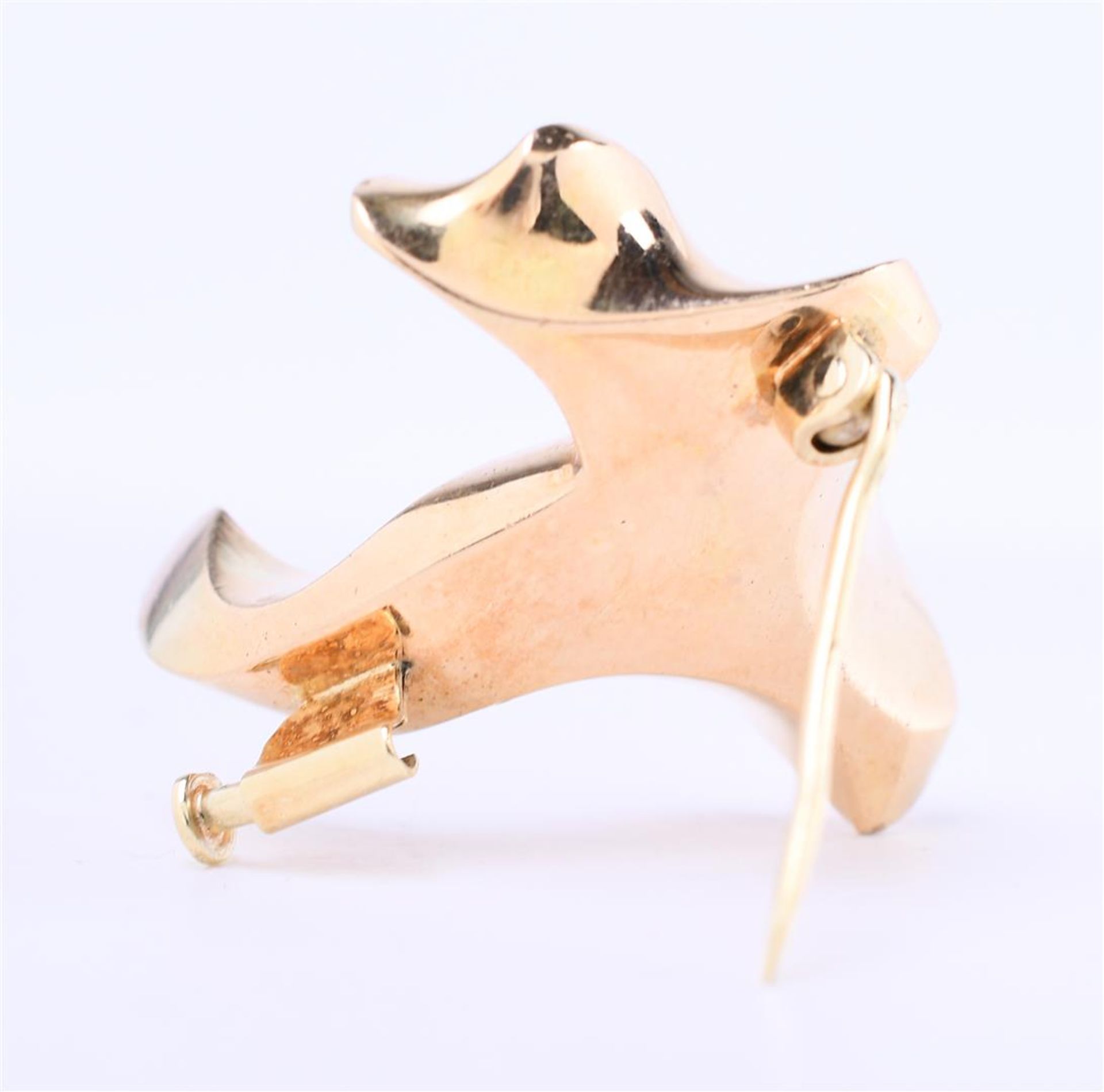 Massive designer brooch in 14 kt yellow gold. Weight 26.2 grams. Without hallmarks - Image 4 of 4