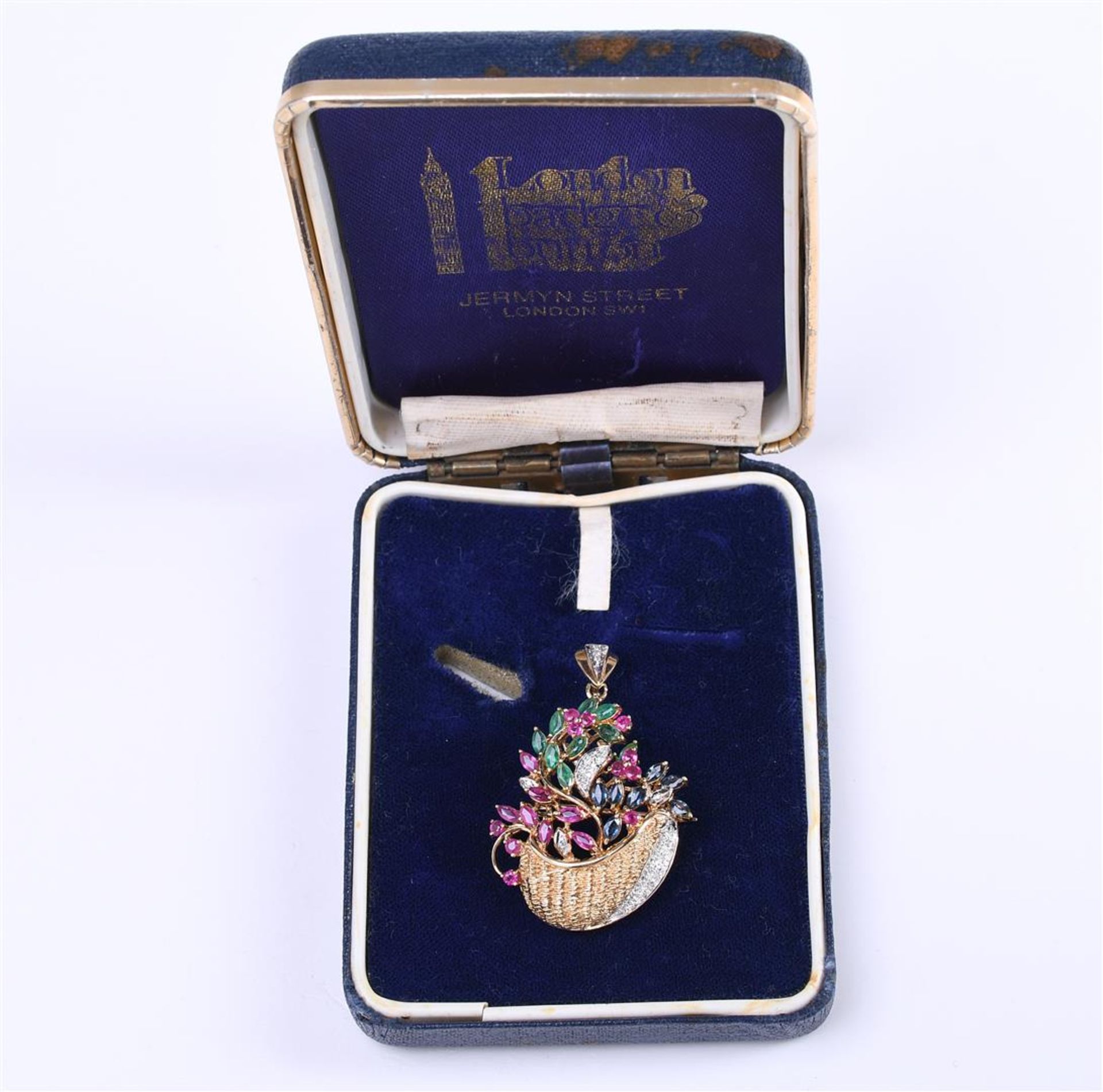14 carat yellow gold ladies brooch and pendant combination of a flower basket (1960s-70s) - Image 6 of 6