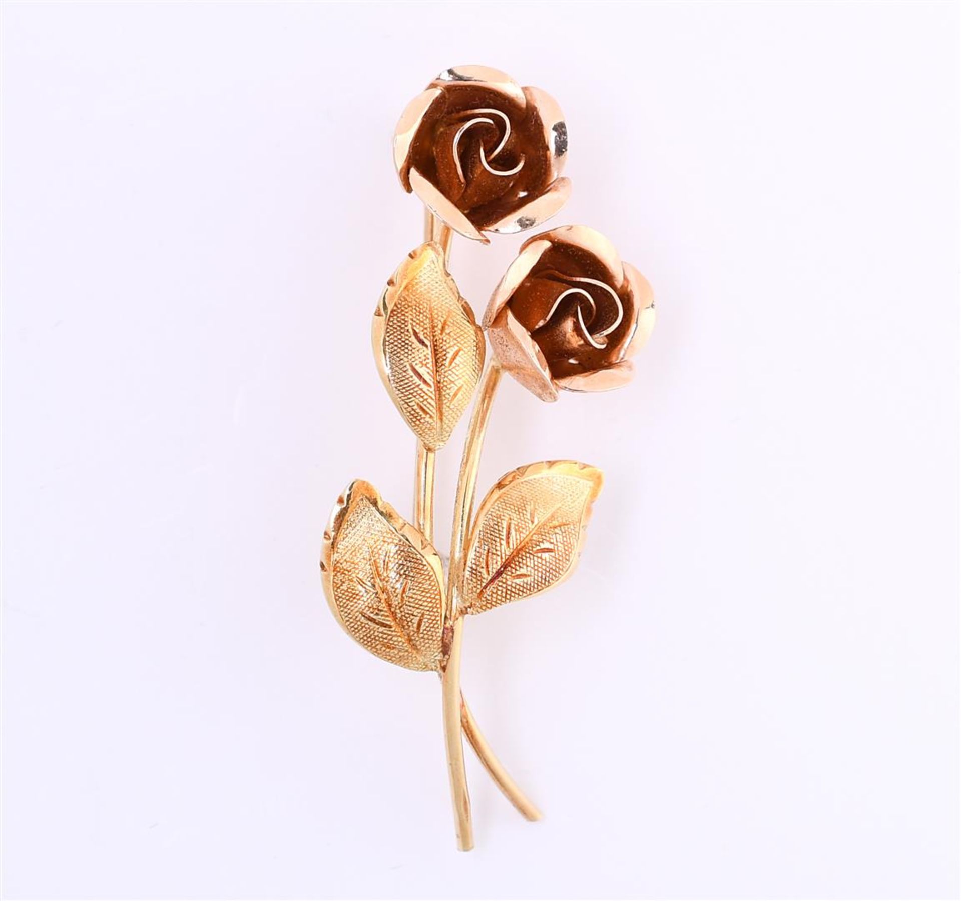 14 kt bicolor gold rose brooch, in the gold colors rose and yellow gold