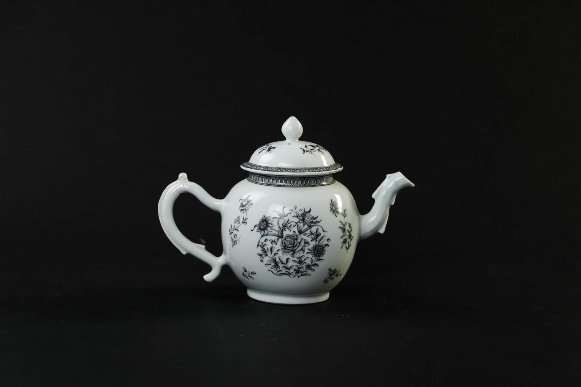 An Encre de Chine tableware set consisting of a teapot, milk jug, tea caddy, patty pan and spoon tra - Image 3 of 24
