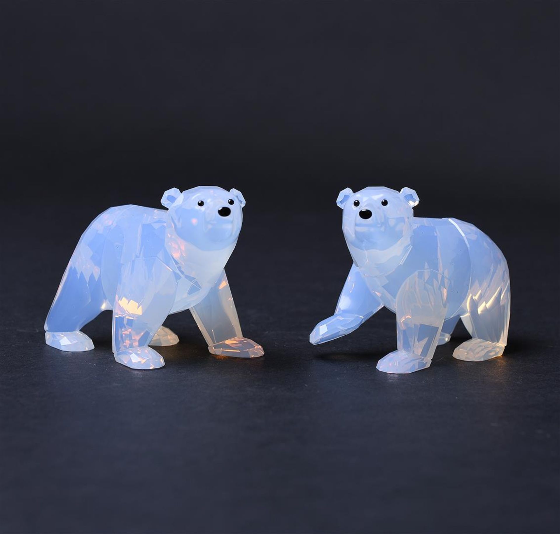 Swarovski SCS, Annual Edition 2011 - Arctic Bear Boy White Opal, Year of Edition 2011 ,1080774. Incl