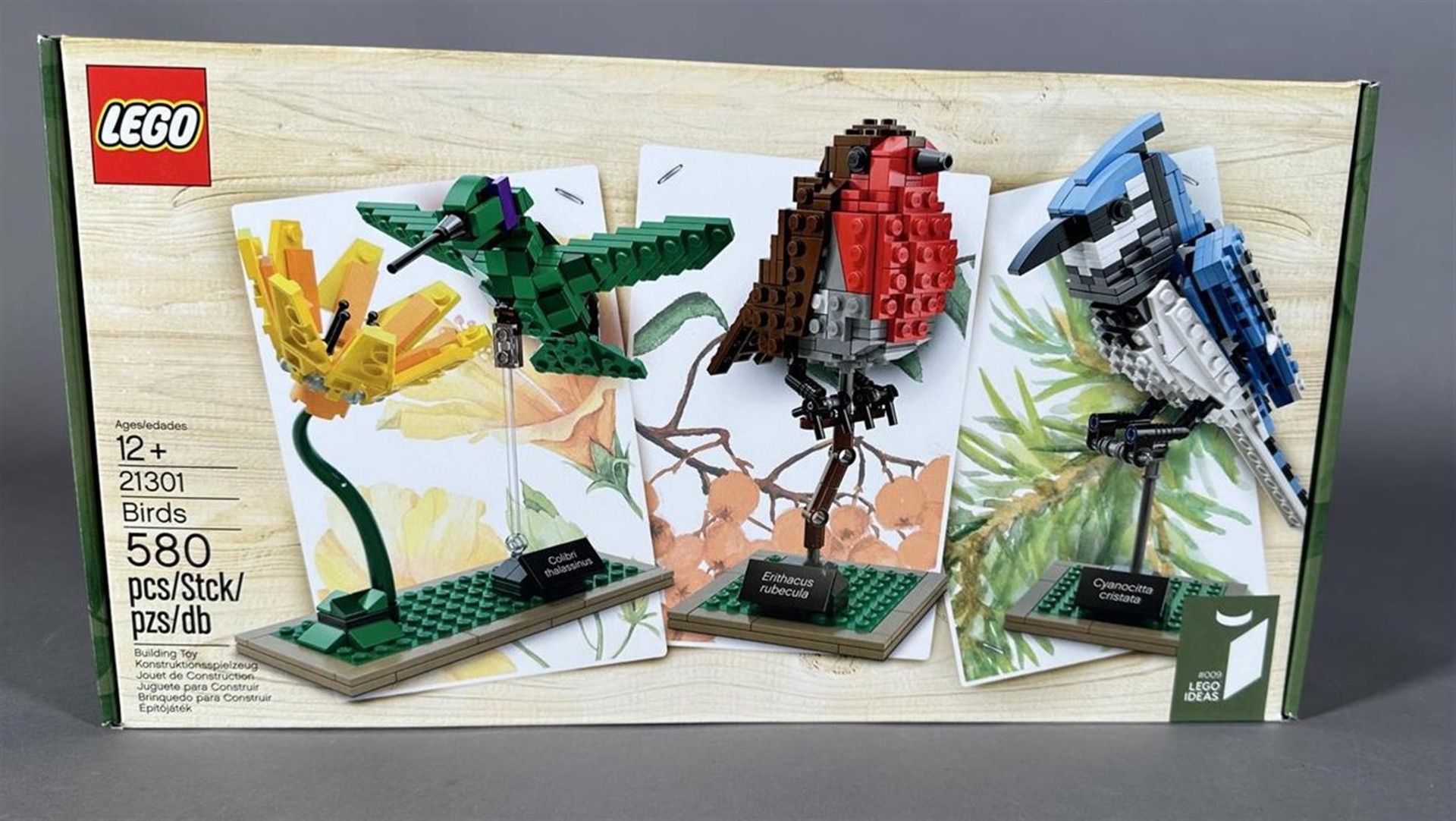 Lego Ideas. Birds 21301: Hummingbird, Woodpecker and Robin (3x). - Bild 2 aus 2