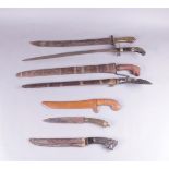 A lot consisting of (6) Indonesian blades. Mainly 19th century.