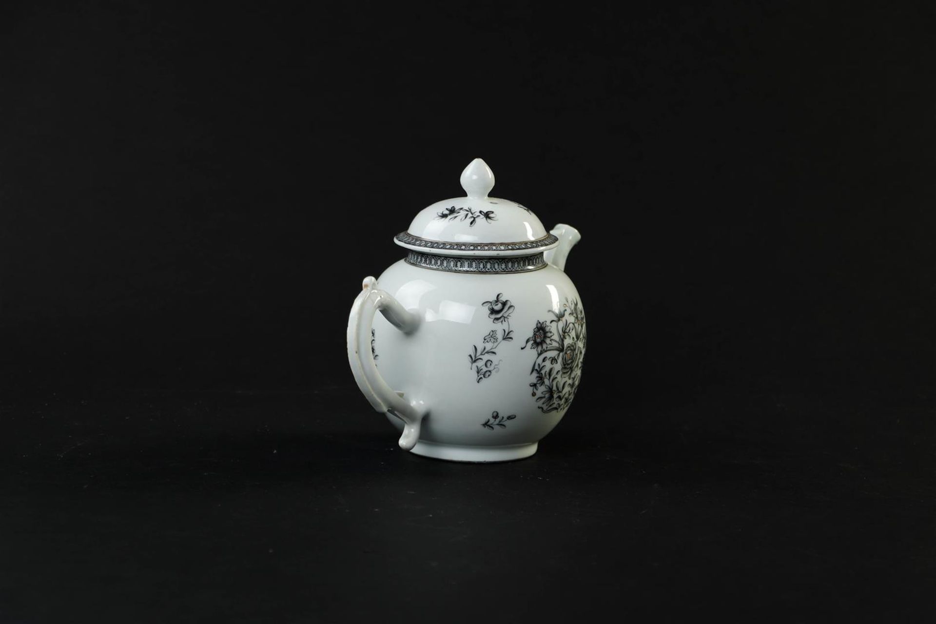 An Encre de Chine tableware set consisting of a teapot, milk jug, tea caddy, patty pan and spoon tra - Image 4 of 24