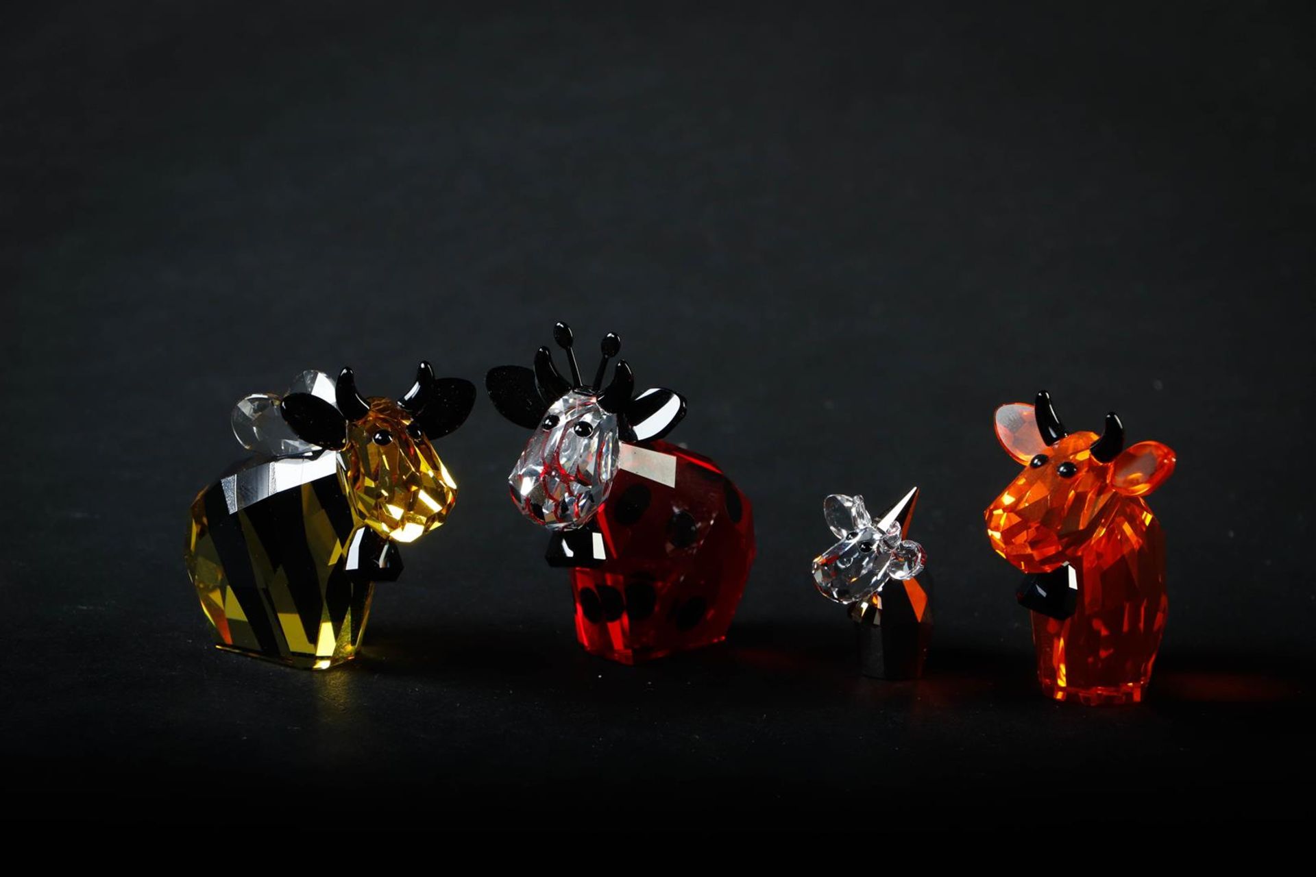 Swarovski, cow lot, 5492747, 5136457. In original box.