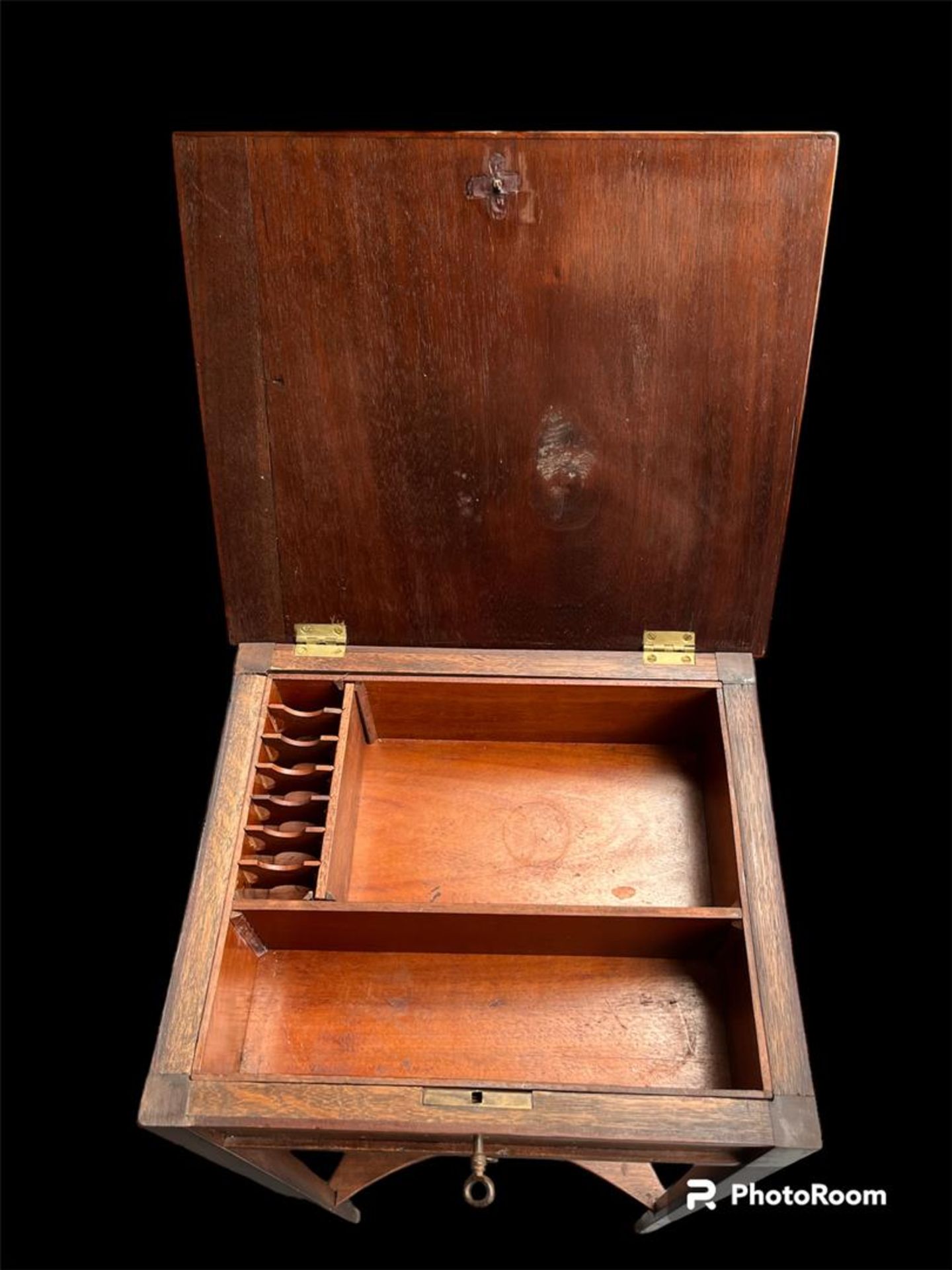 A mahogany, Louis Seize sewing table with compartments under a flap and extendable sewing basket. Th - Bild 2 aus 3