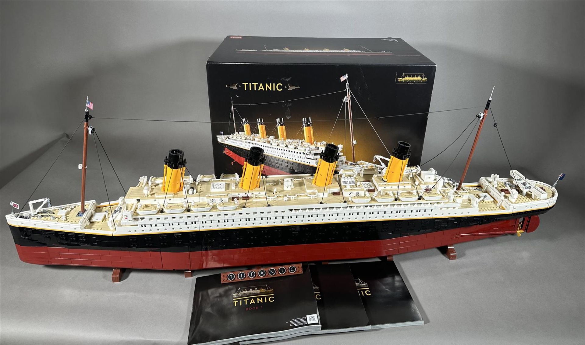 LEGO - Creator Expert - 10294 - Titanic - 2000-present - Bild 2 aus 2