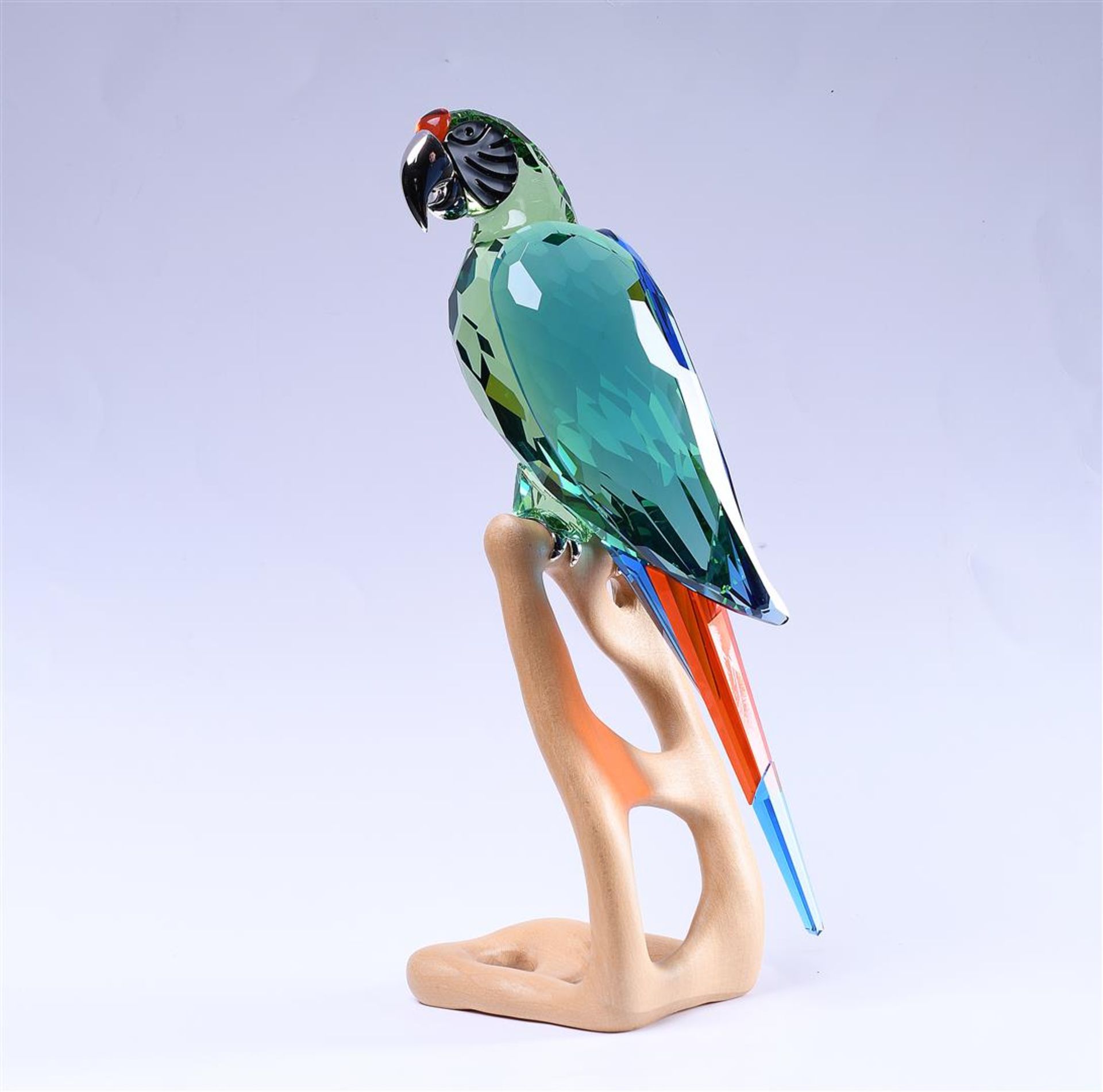 Swarovski, Macaw paradise bird, Year of issue 2005, 685824. Includes original box.
H. 24 cm. - Image 5 of 7
