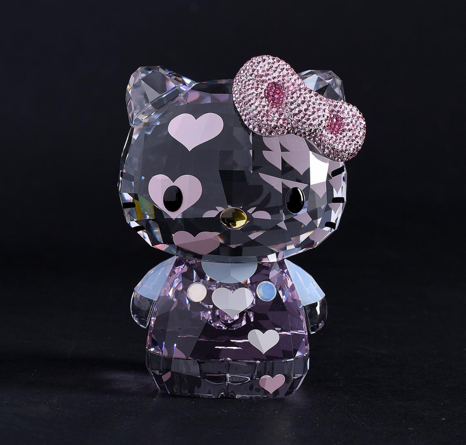 Swarovski, Hello Kitty hearts limited edition, Year of release 2012, 1050963. Includes original box.