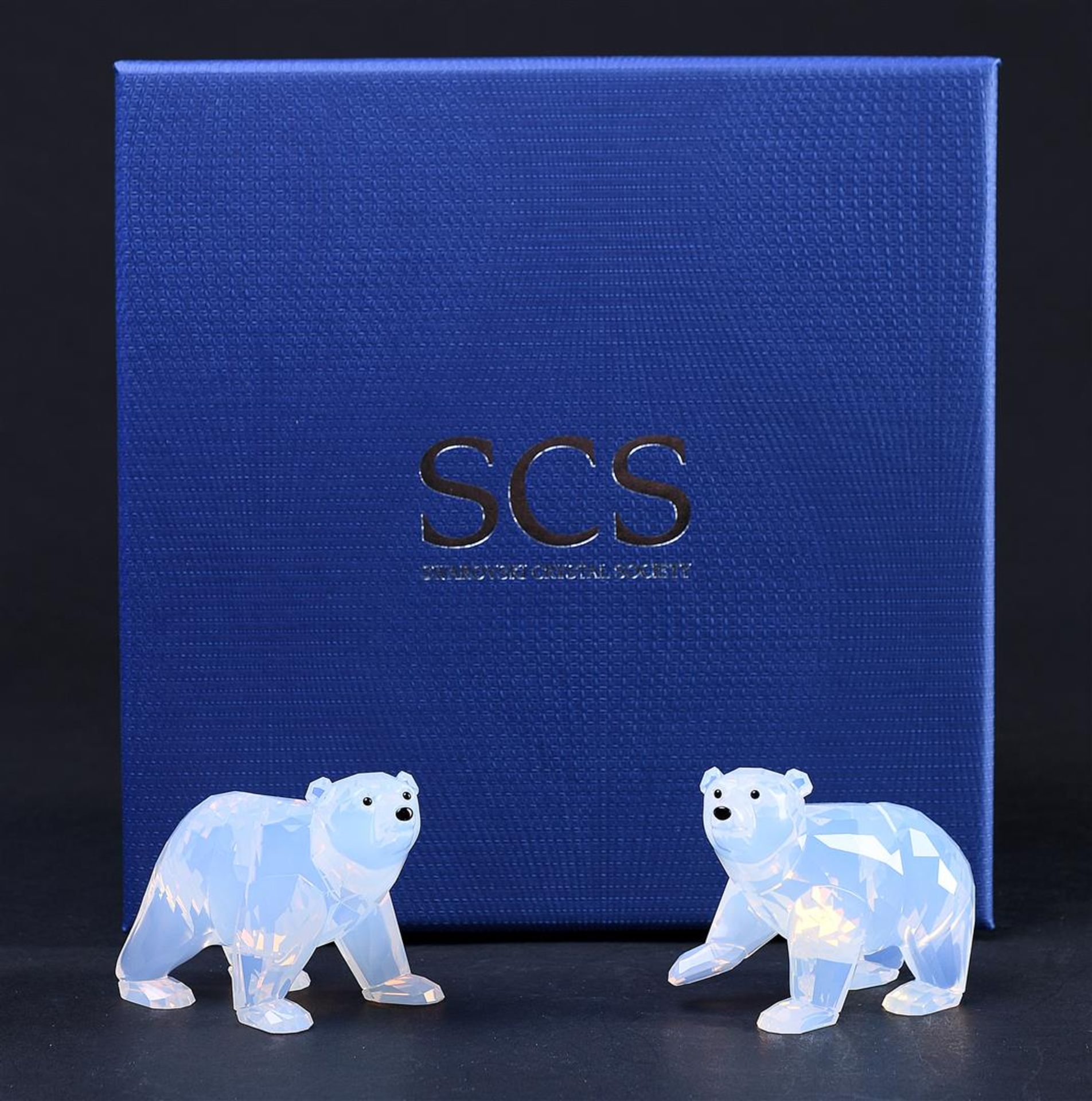 Swarovski SCS, Annual Edition 2011 - Arctic Bear Boy White Opal, Year of Edition 2011 ,1080774. Incl - Image 5 of 5