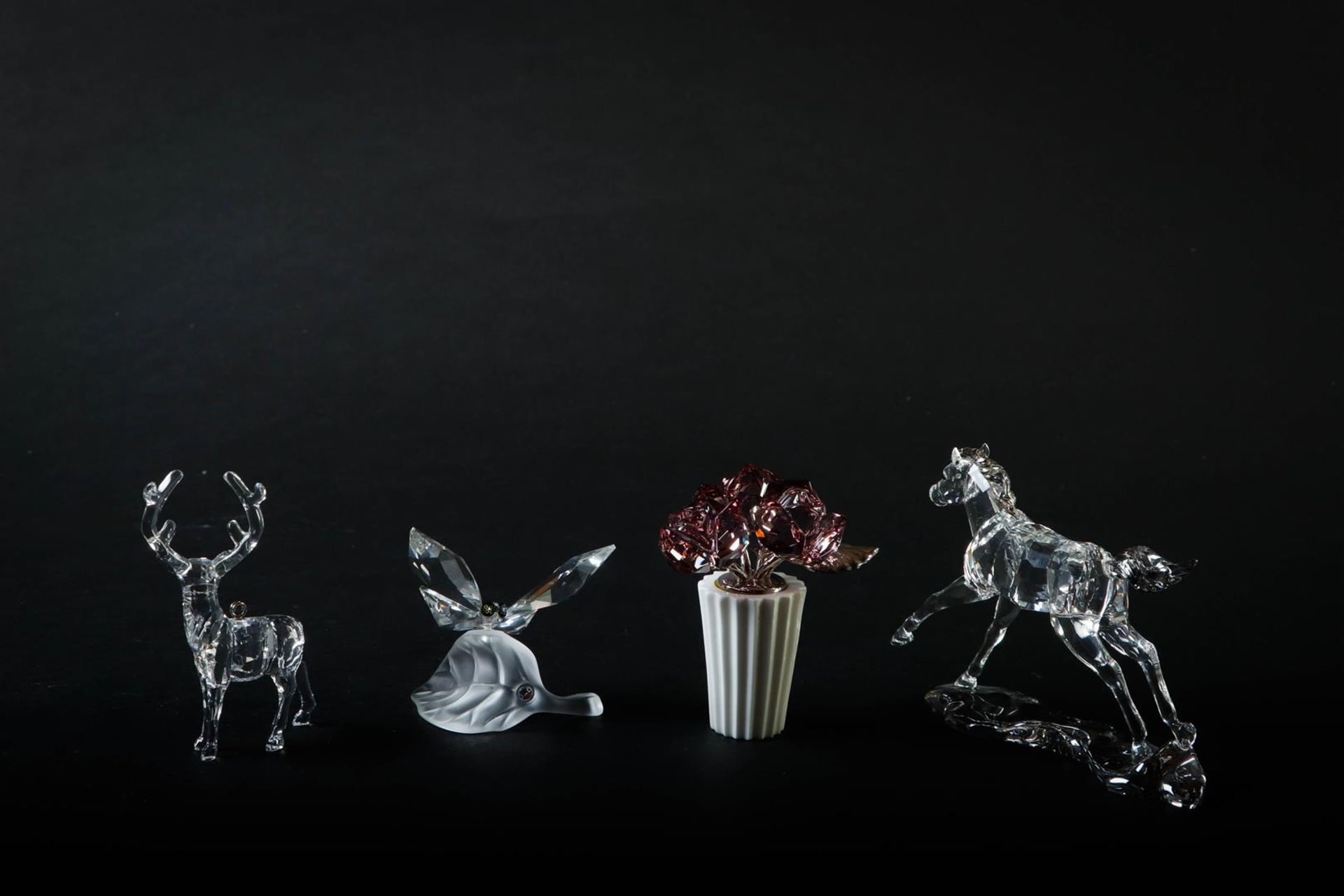 Swarovski, lot of four figures. In original box. - Image 2 of 3