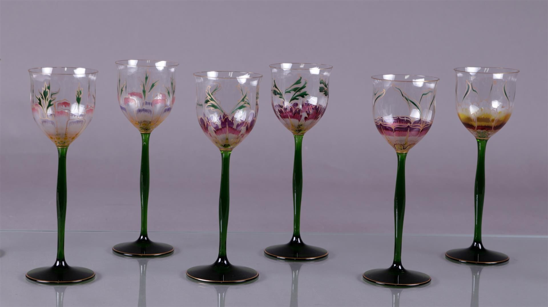 A set of (8) Art Nouveau glasses - Image 2 of 2