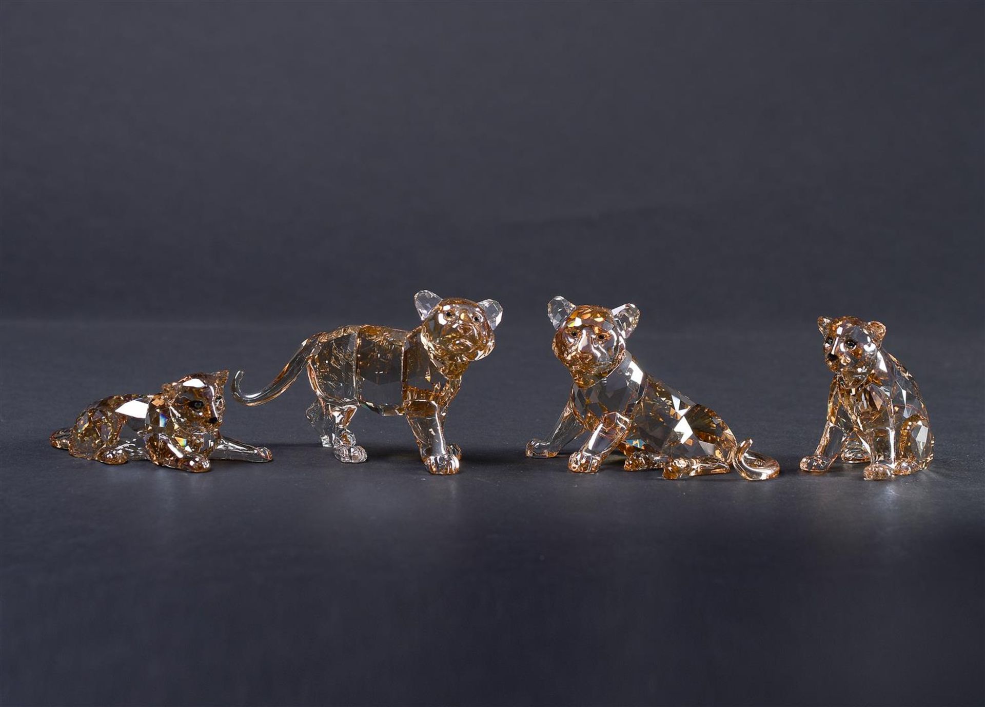 Swarovski, lot panthers leopards, 1016678, 1051686 & 5428542. In original box.