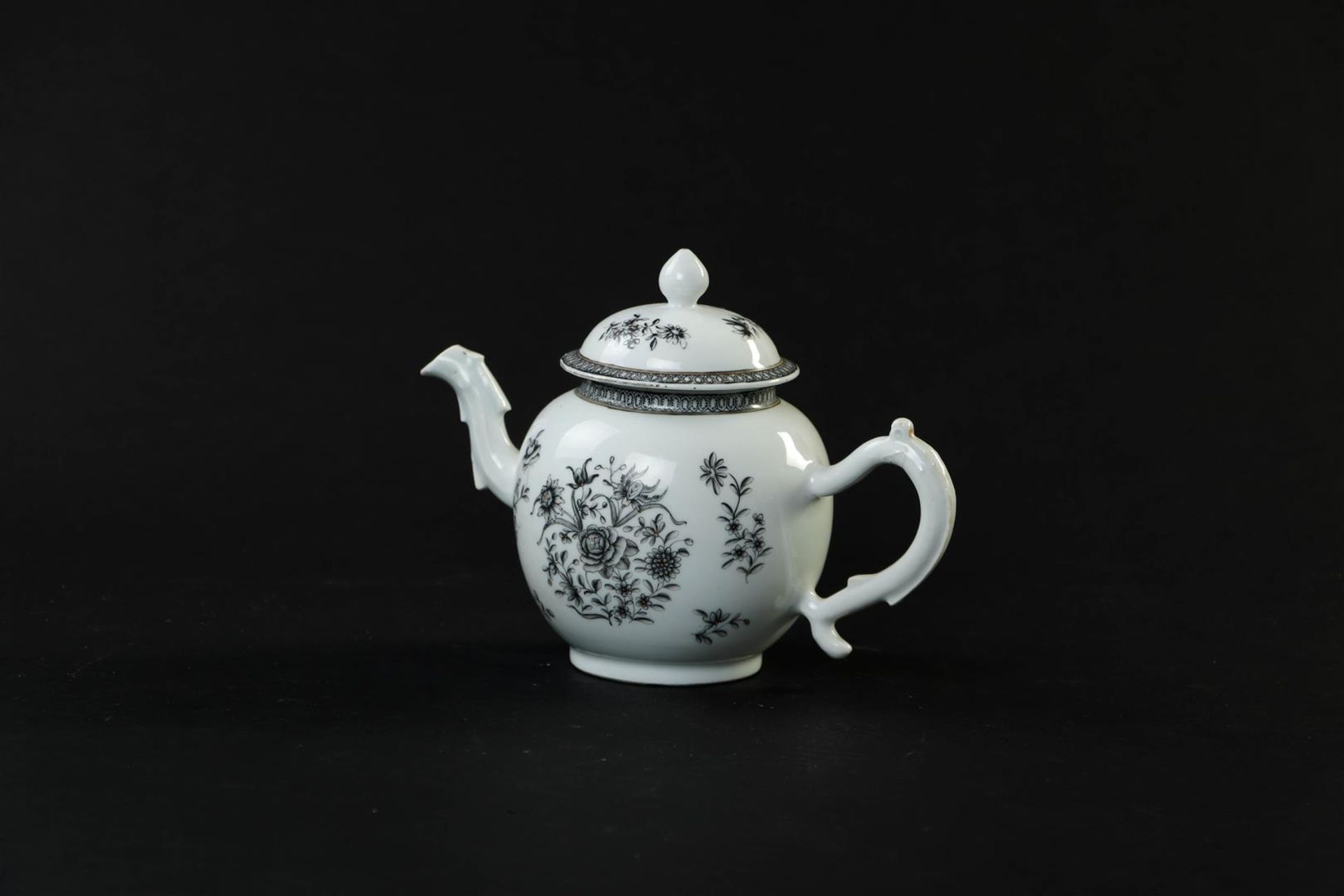 An Encre de Chine tableware set consisting of a teapot, milk jug, tea caddy, patty pan and spoon tra - Image 5 of 24