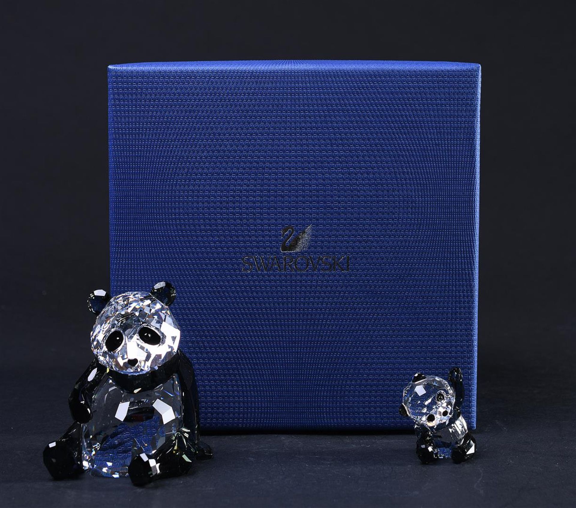 Swarovski, Panda mother with cub, year of publication 2015, design by Tord Boontje, 5063690. Include - Bild 6 aus 6