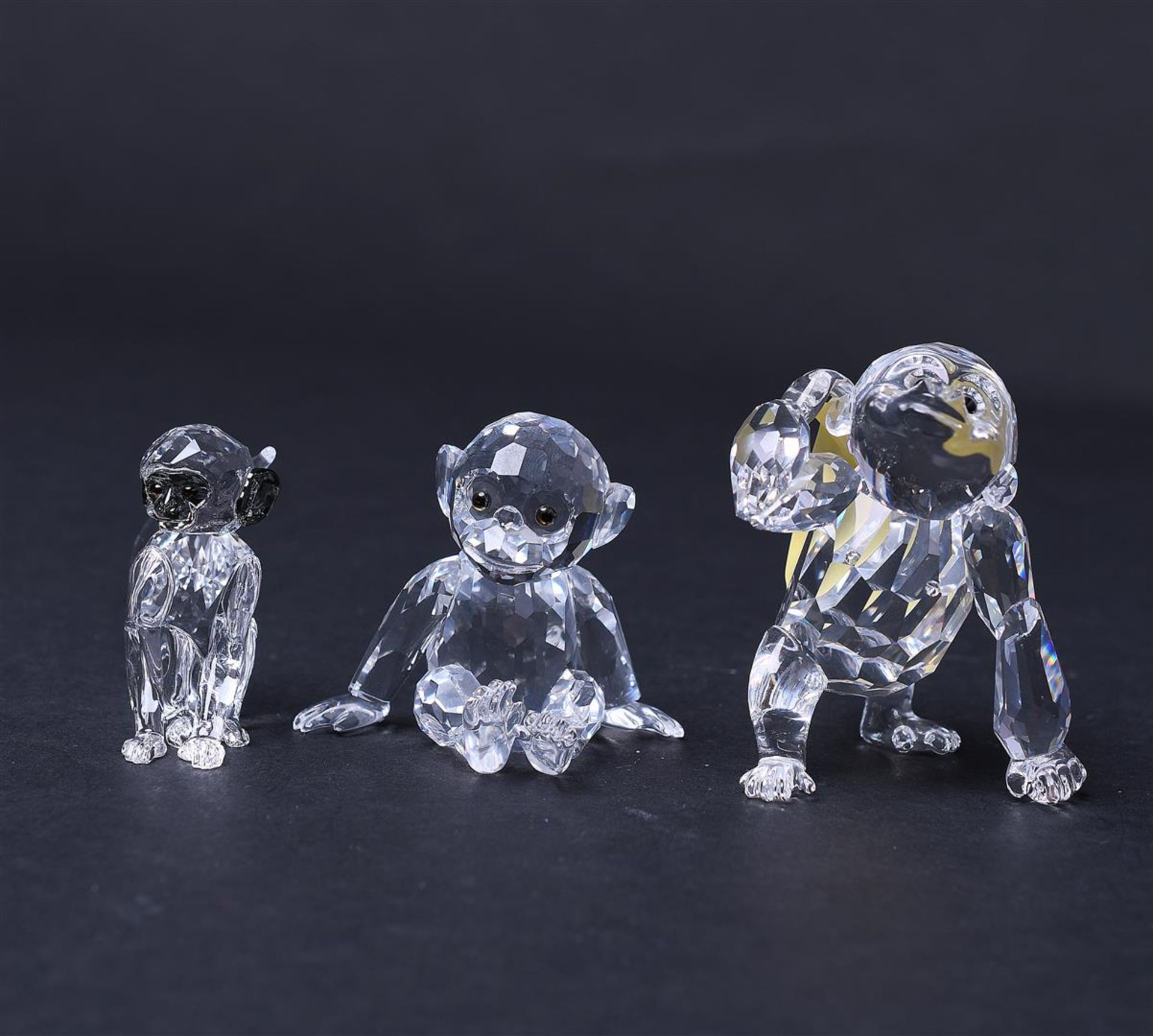 Swarovski, fate of three monkeys. 5301552, 221625, 273394. In original box. - Image 2 of 6