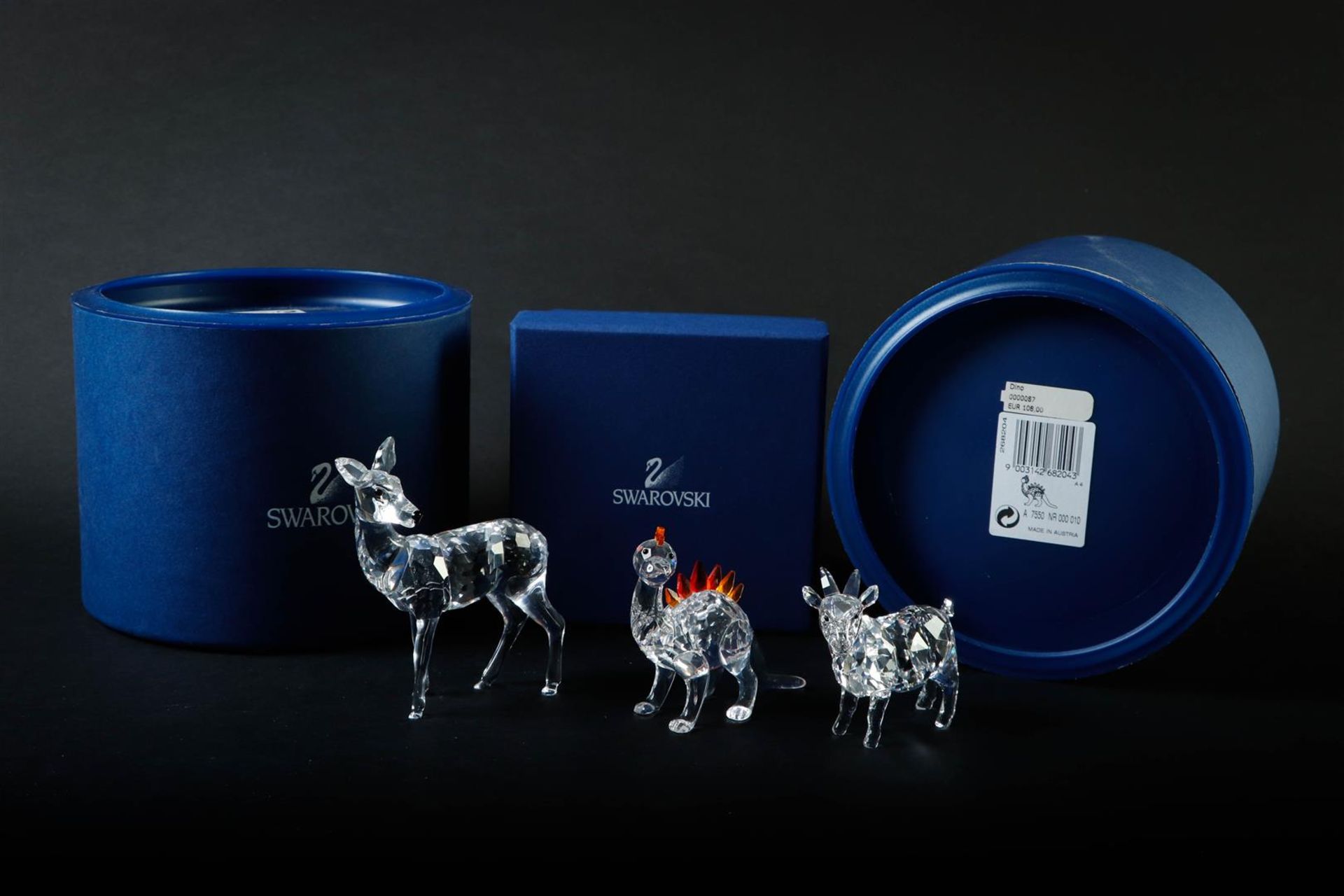 Swarovski, lot of three animal figures. In original box. - Image 3 of 3