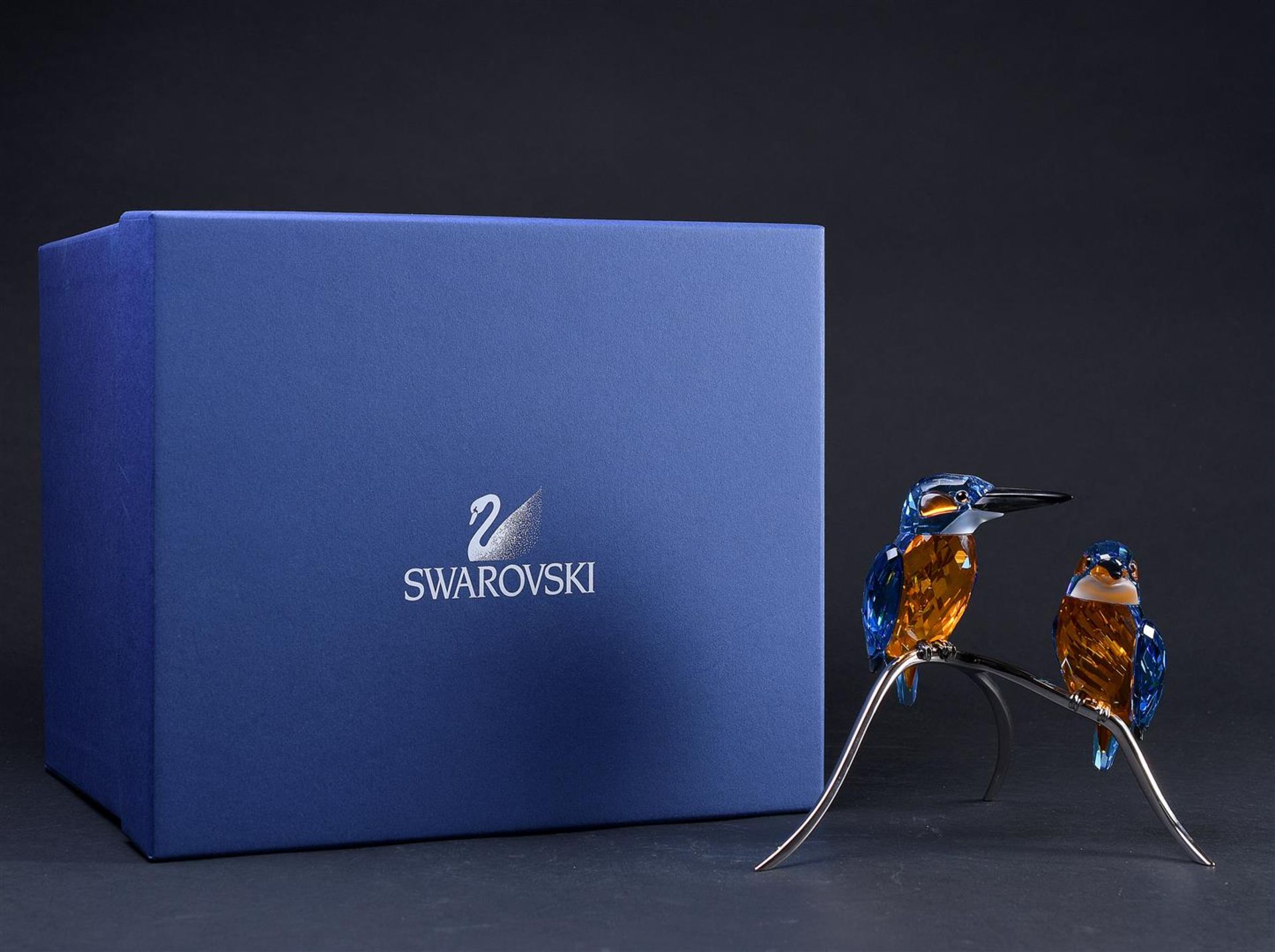 Swarovski, kingfishers, year of issue 2008, 945090. Includes original box.
H. 15,5 cm. - Image 8 of 8