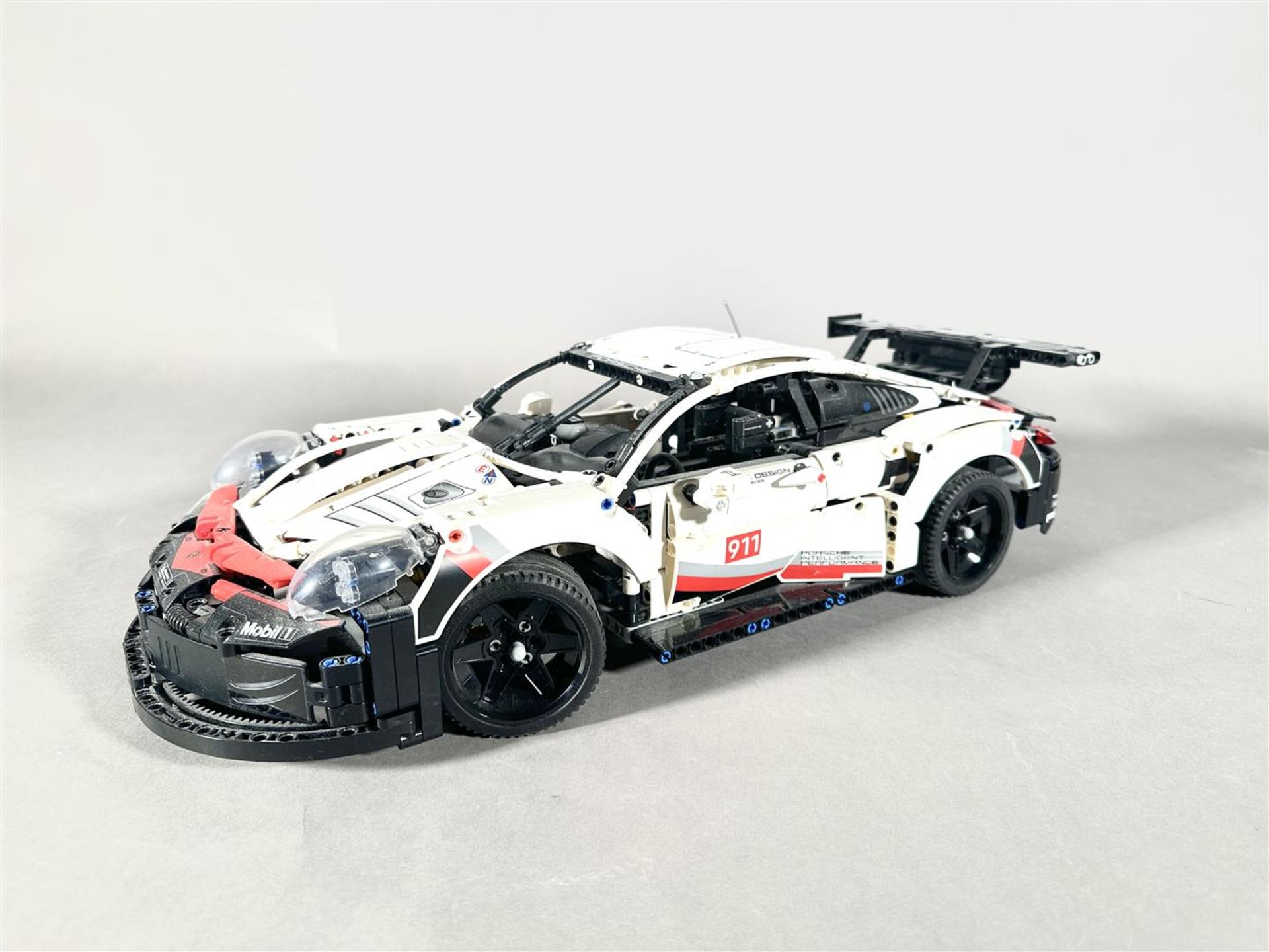 LEGO - Technic - 42096 - Lego Porsche 911 RSR Lego Technic - 2020 - Bild 2 aus 4