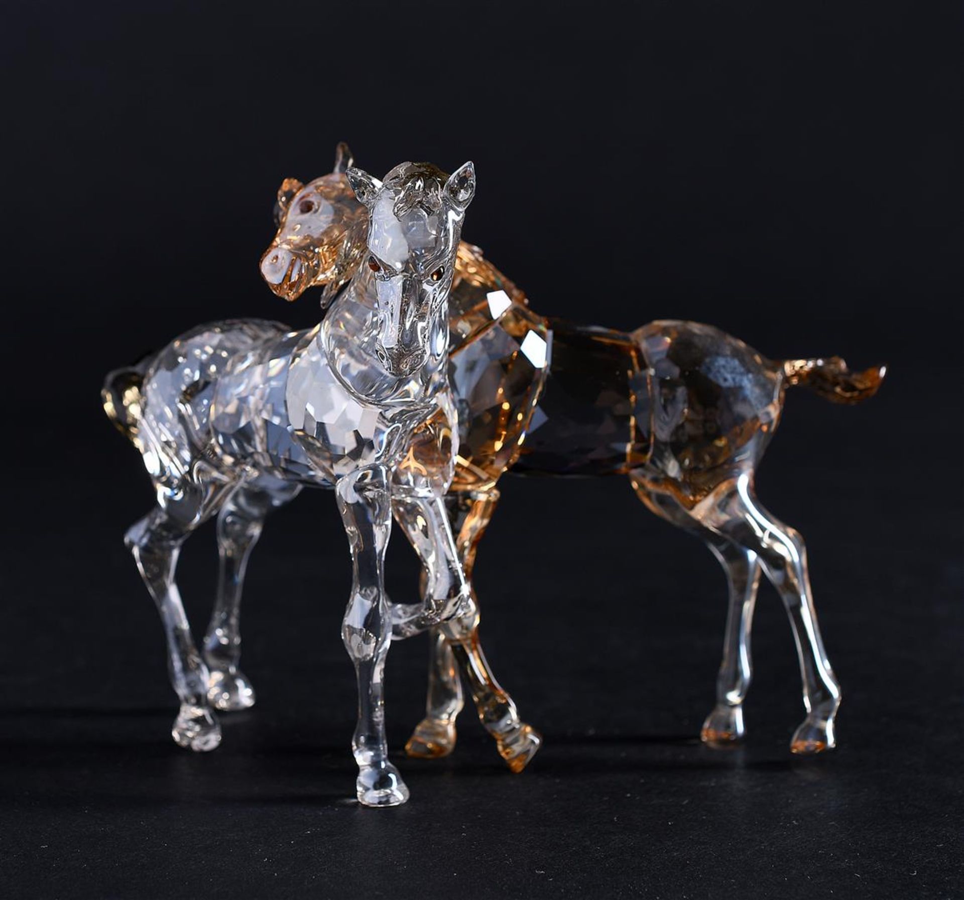 Swarovski, Foals, Year of issue 2012,1121627. Includes original box.
11,9 x 9,2 cm. - Image 2 of 8