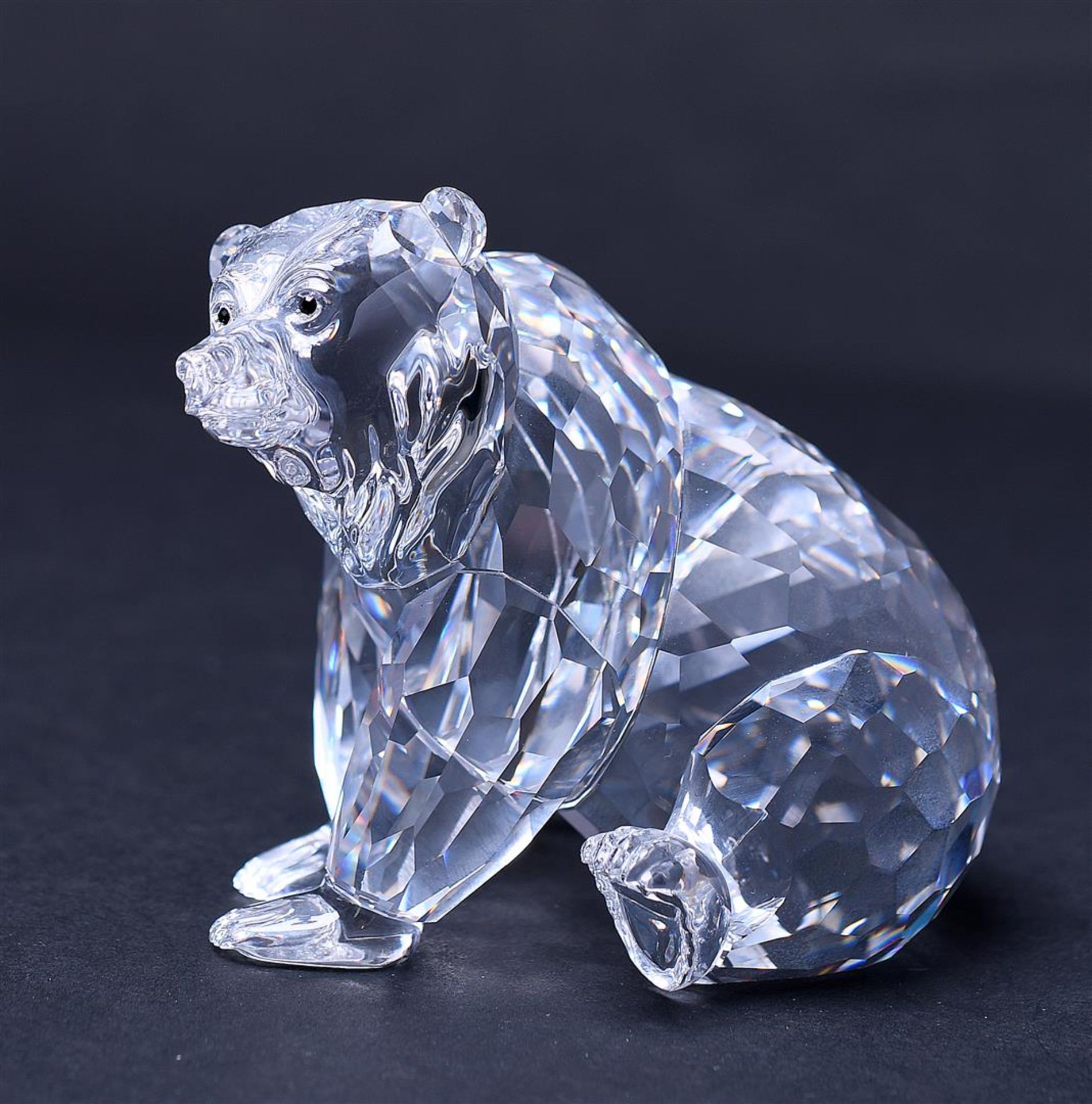 Swarovski, Grizzly bear, year of issue 2006, 243880. In original box.
9 x 7,5 cm. - Image 4 of 6