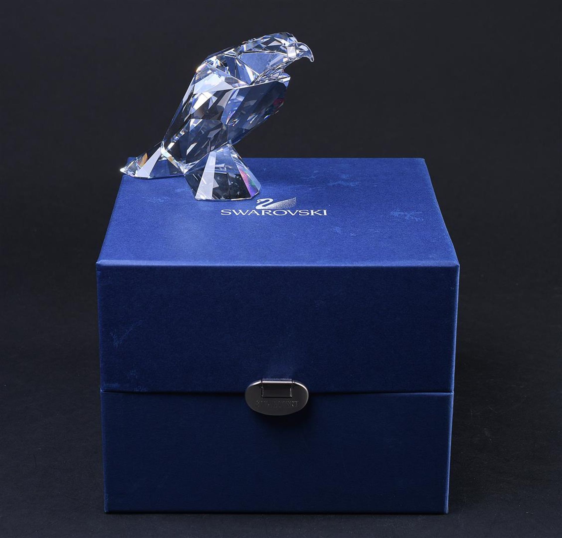 Swarovski, Eagle, Year of issue 2003,624599. Includes original box.
H. 14,8 cm. - Image 5 of 5