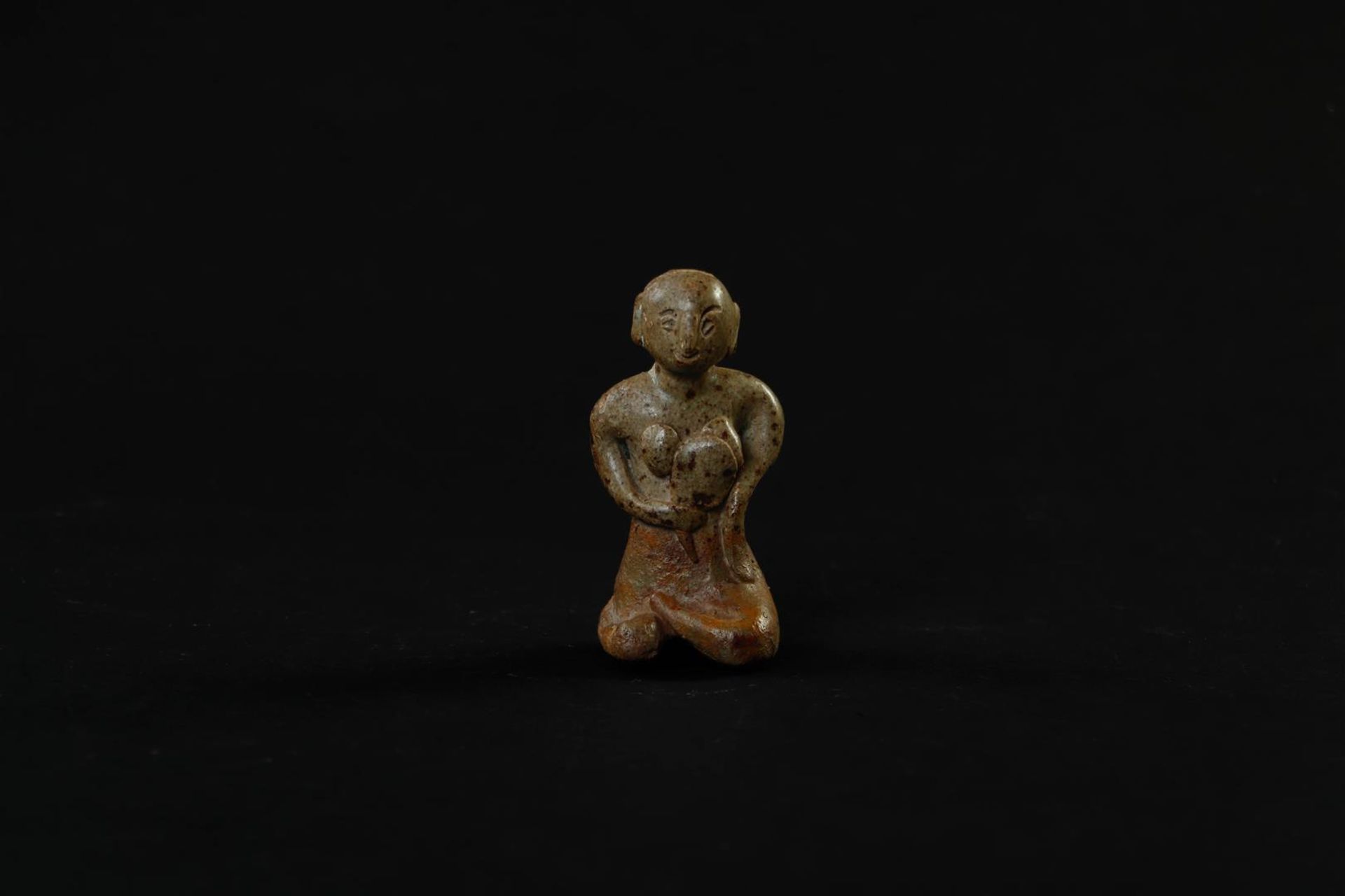 Funerary statue female figure with lotus, Ming period.