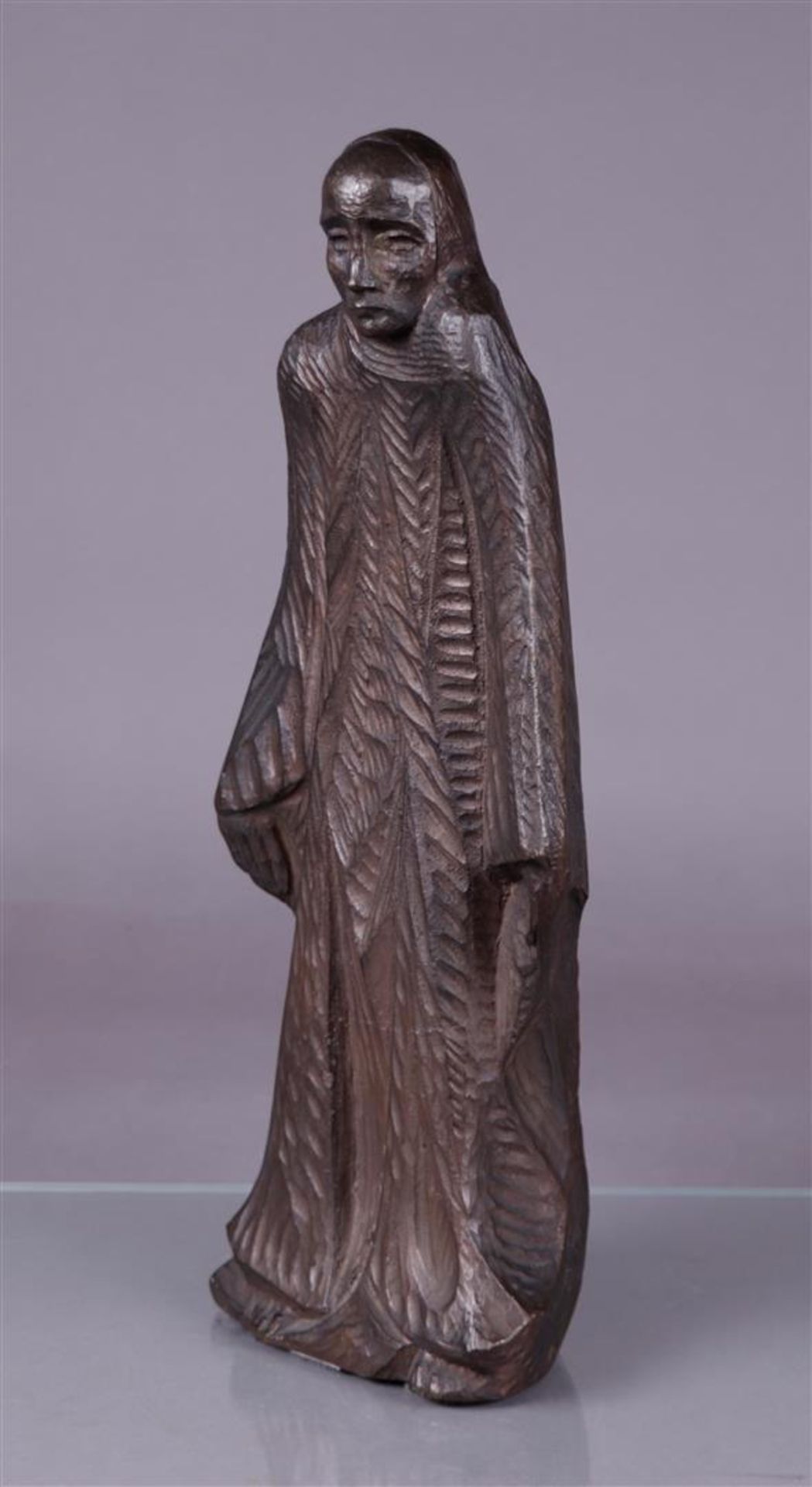 Antoon van Parijs (Deinze 1884 - 1968), Standing figure, signed (in the base, bronze.
H.: 44,5 cm. - Bild 4 aus 6