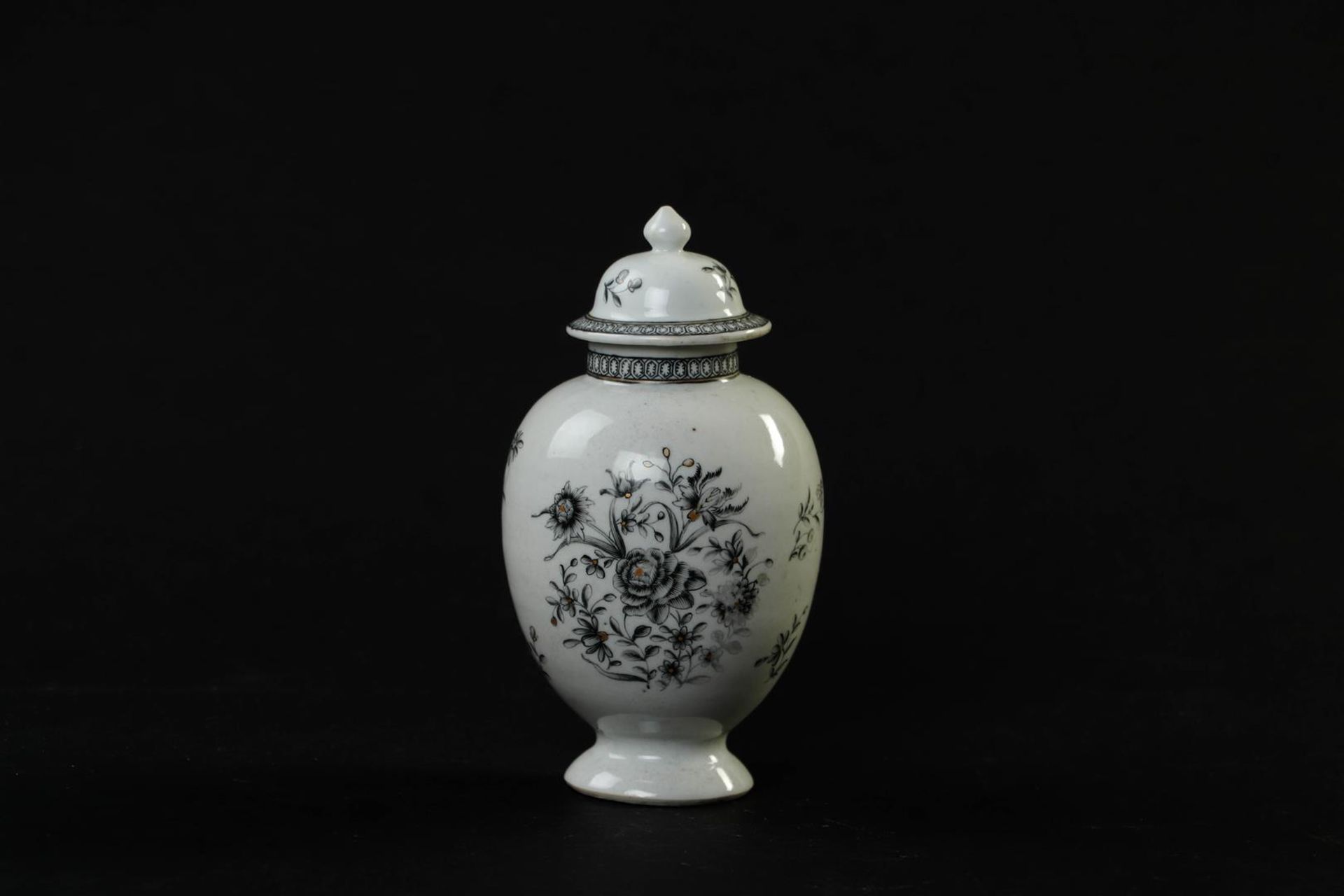 An Encre de Chine tableware set consisting of a teapot, milk jug, tea caddy, patty pan and spoon tra - Image 17 of 24