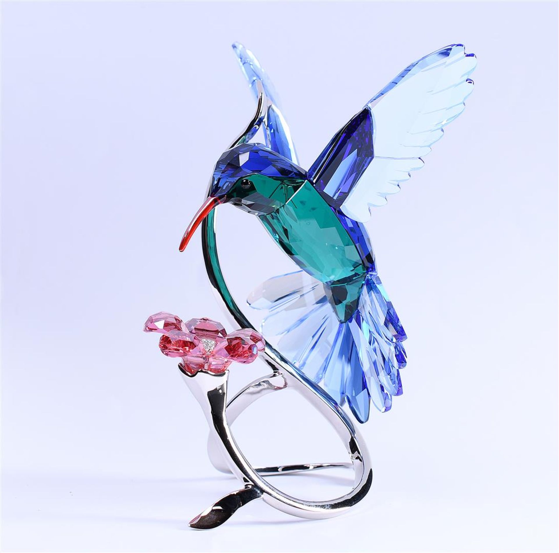 Swarovski,hummingbird, Year of release 2013, 1188779 . Includes original box.
10,6 x 12,7 x 16 cm. - Image 5 of 7