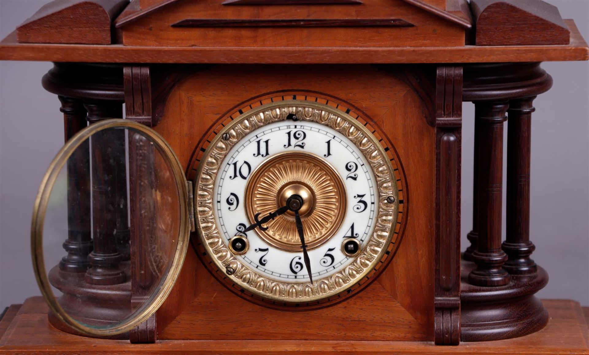 A three-piece clock set, 1st half of the 20th century G. Proos Ridderkerk. - Image 2 of 3
